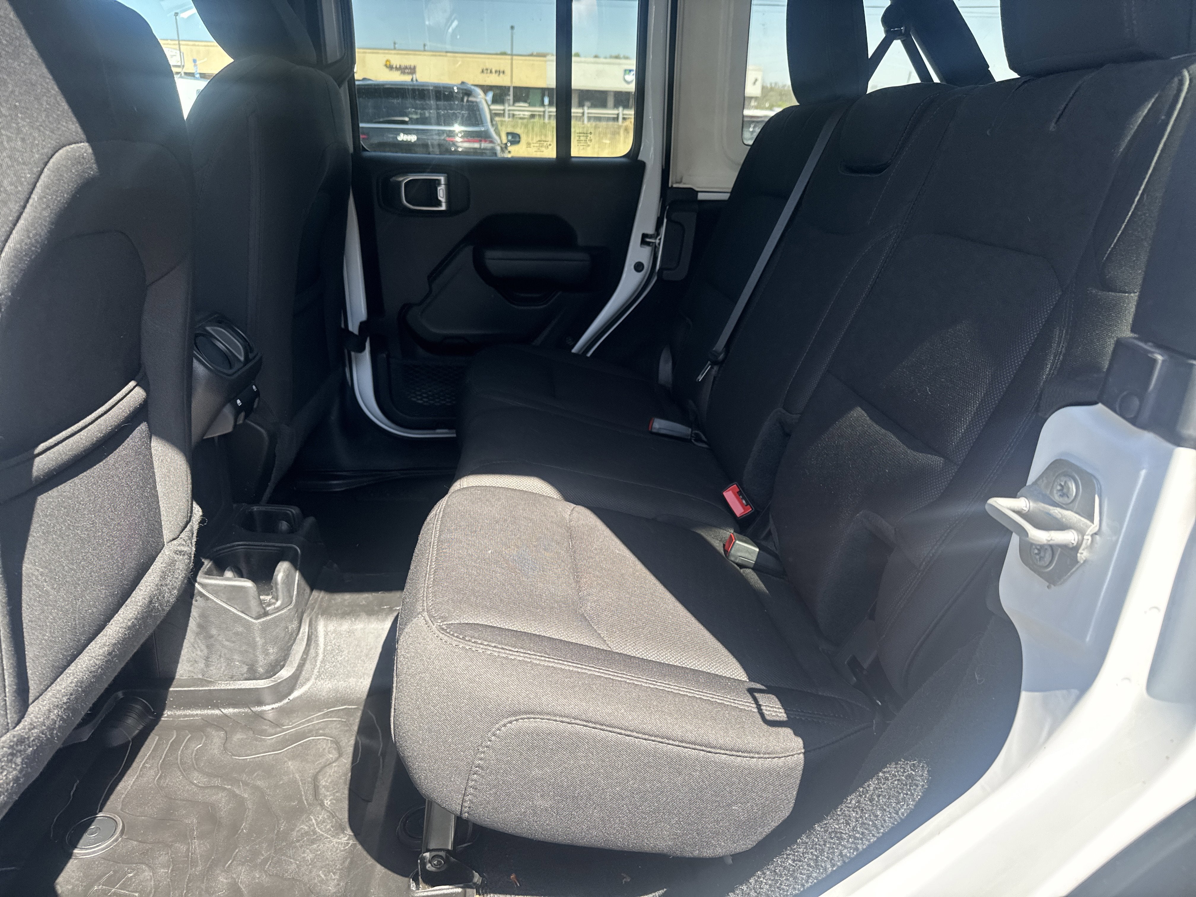 2022 Jeep Wrangler Unlimited Willys