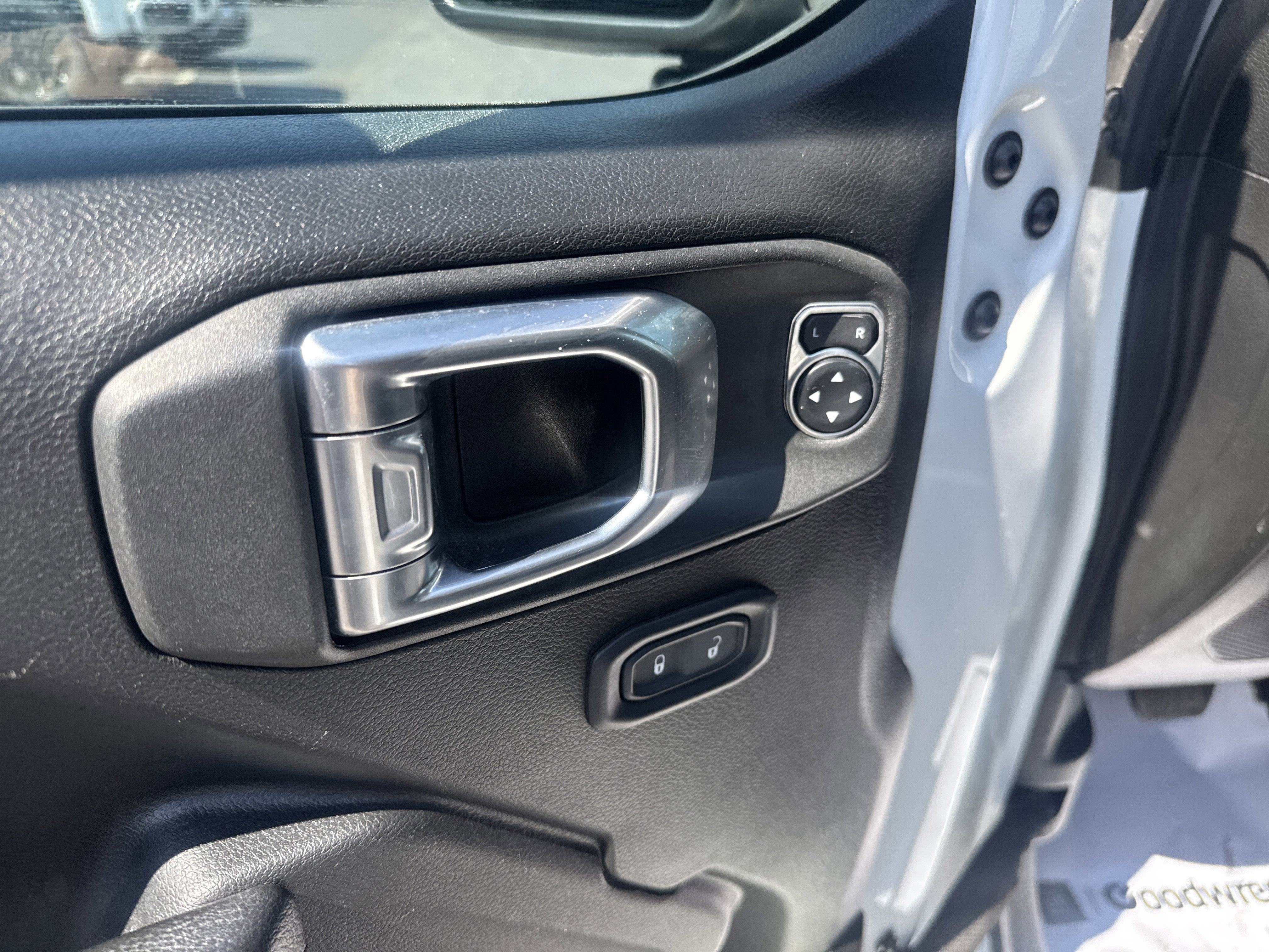 2022 Jeep Wrangler Unlimited Willys