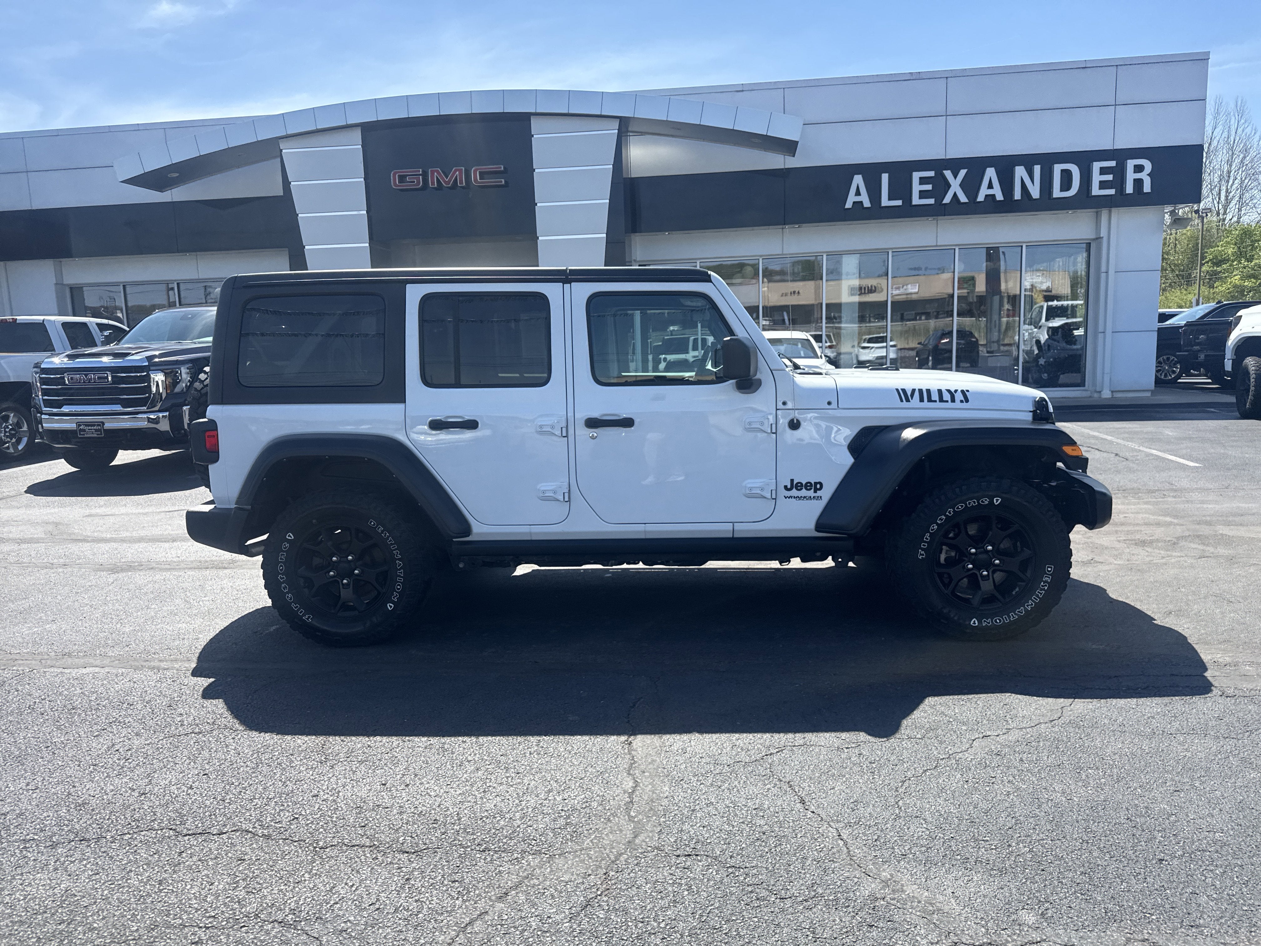 2022 Jeep Wrangler Unlimited Willys