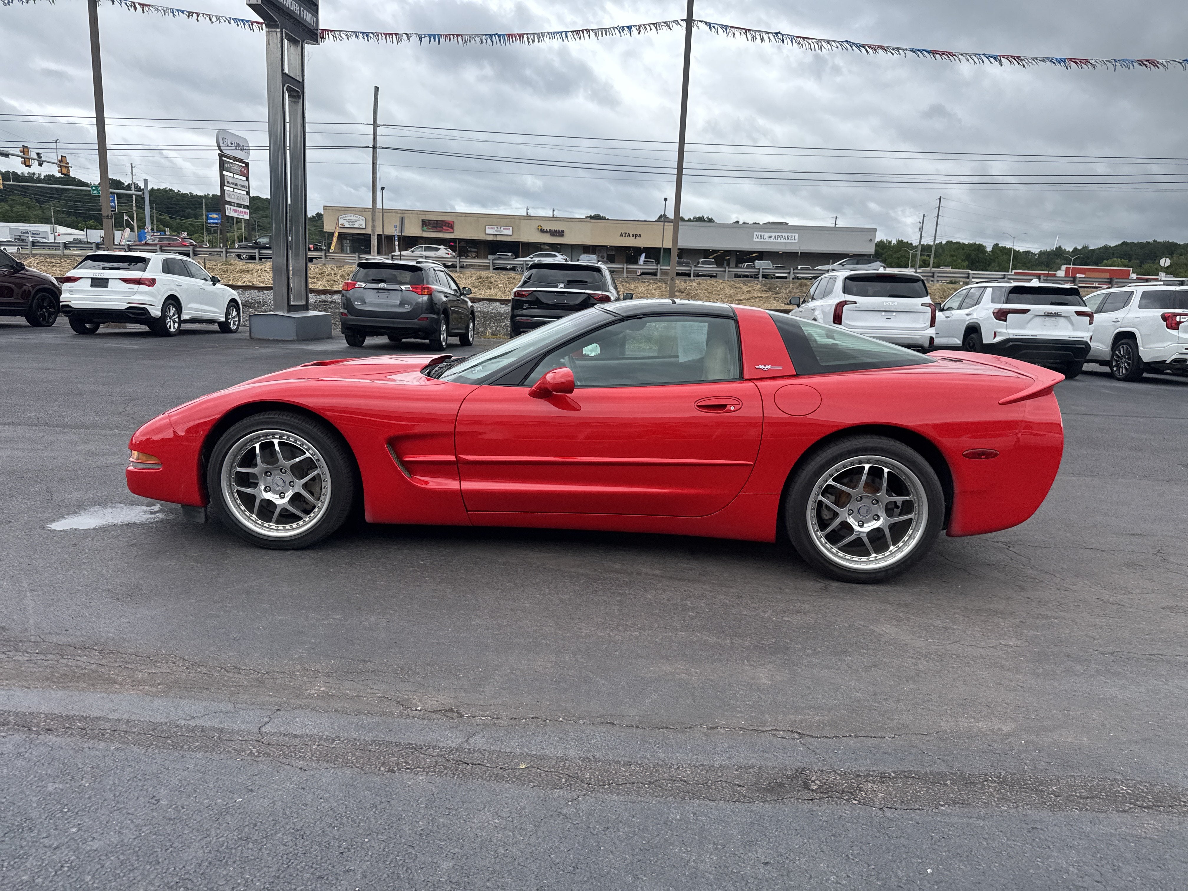 2002 Chevrolet Corvette 2DR CPE