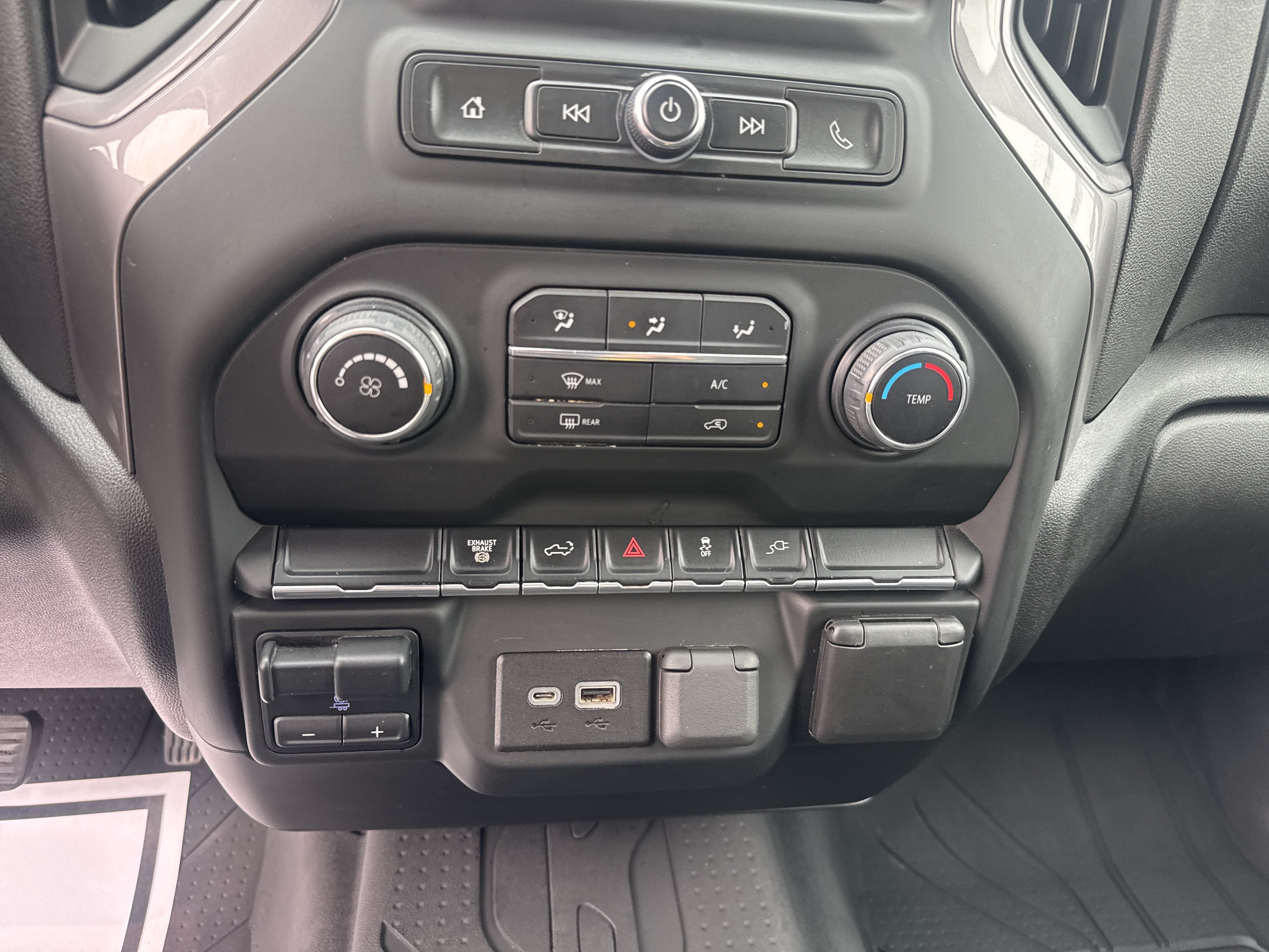 2022 Chevrolet Silverado 2500 HD Custom