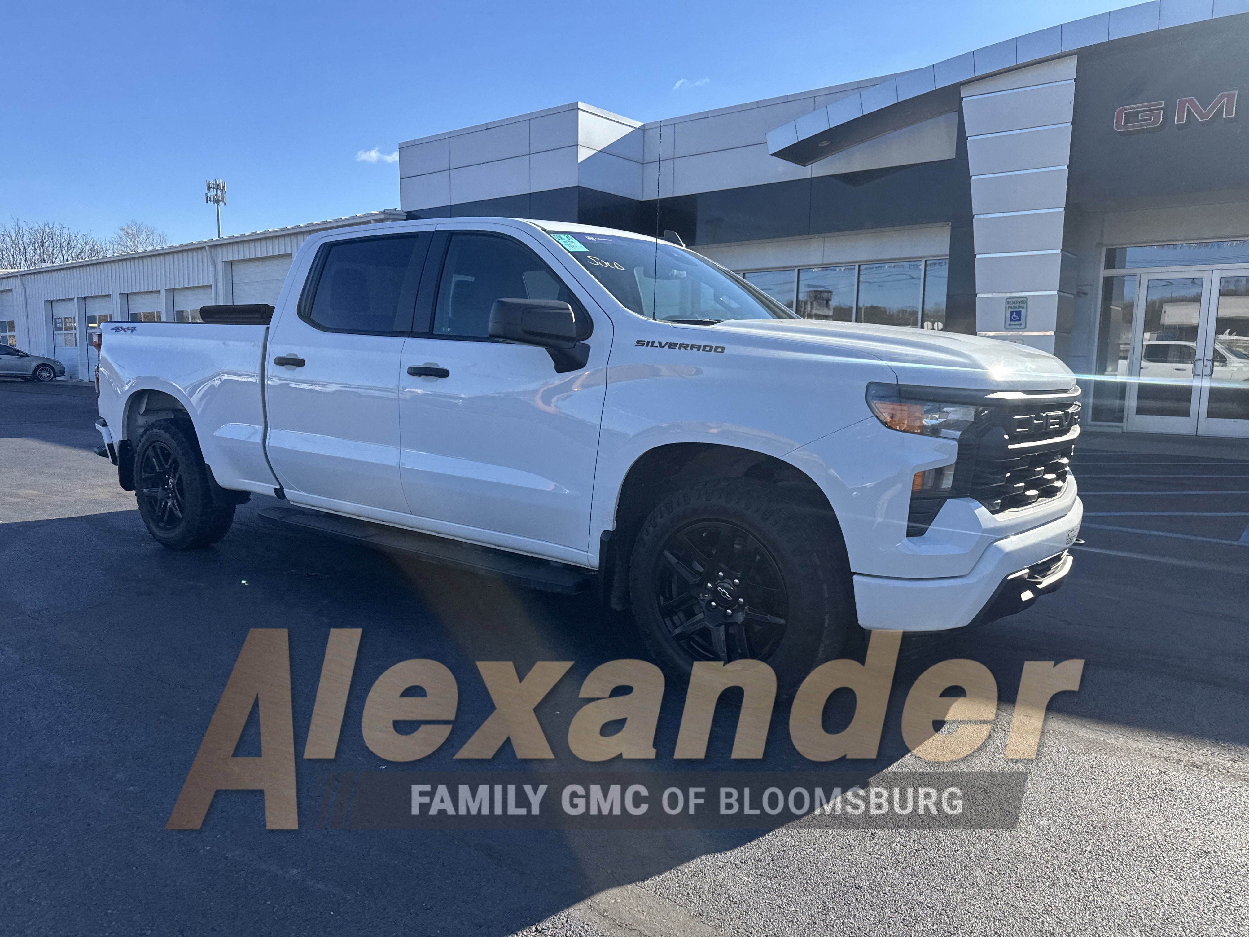 2023 Chevrolet Silverado 1500 Custom