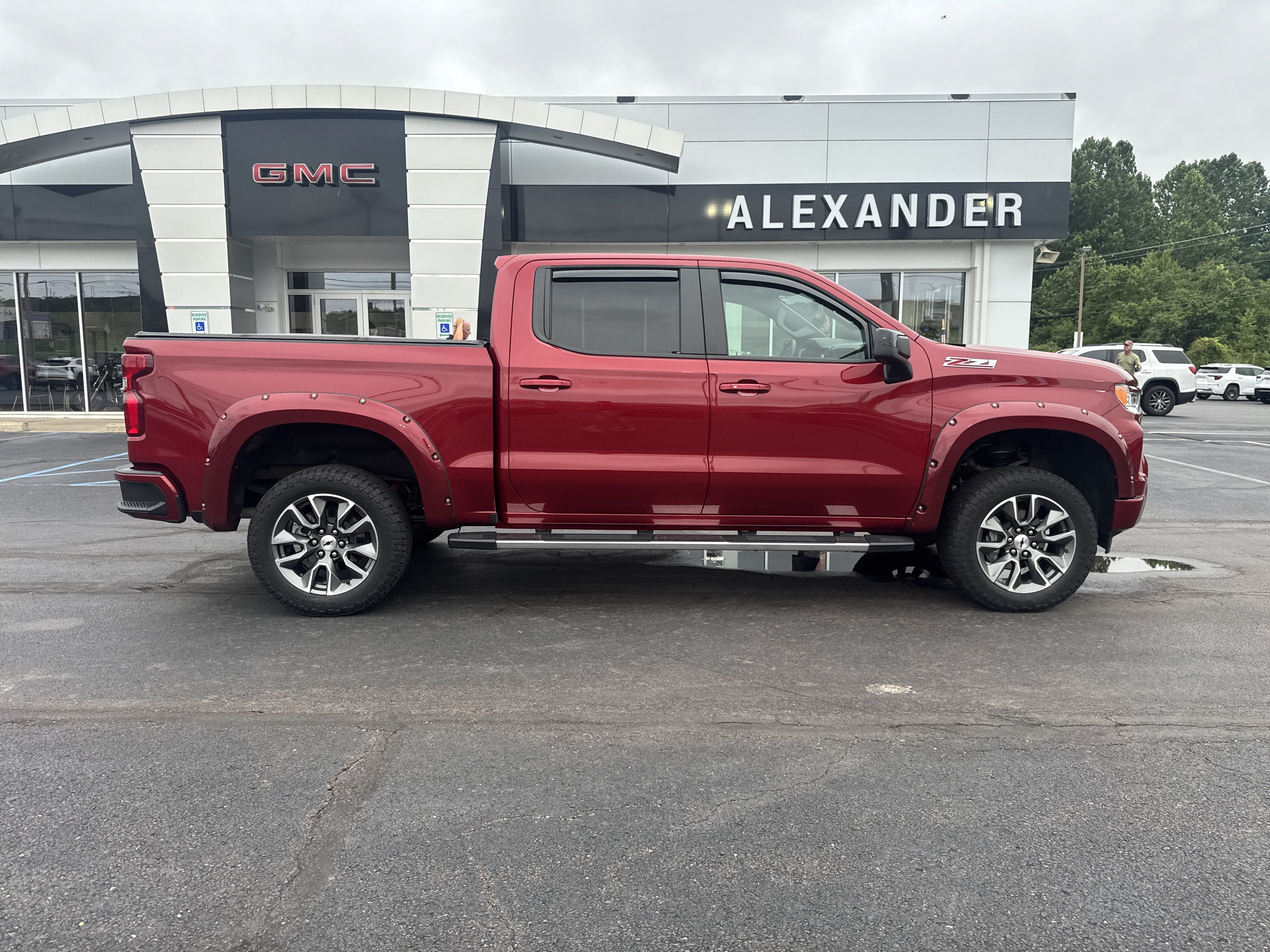 2025 Chevrolet Silverado 1500 RST