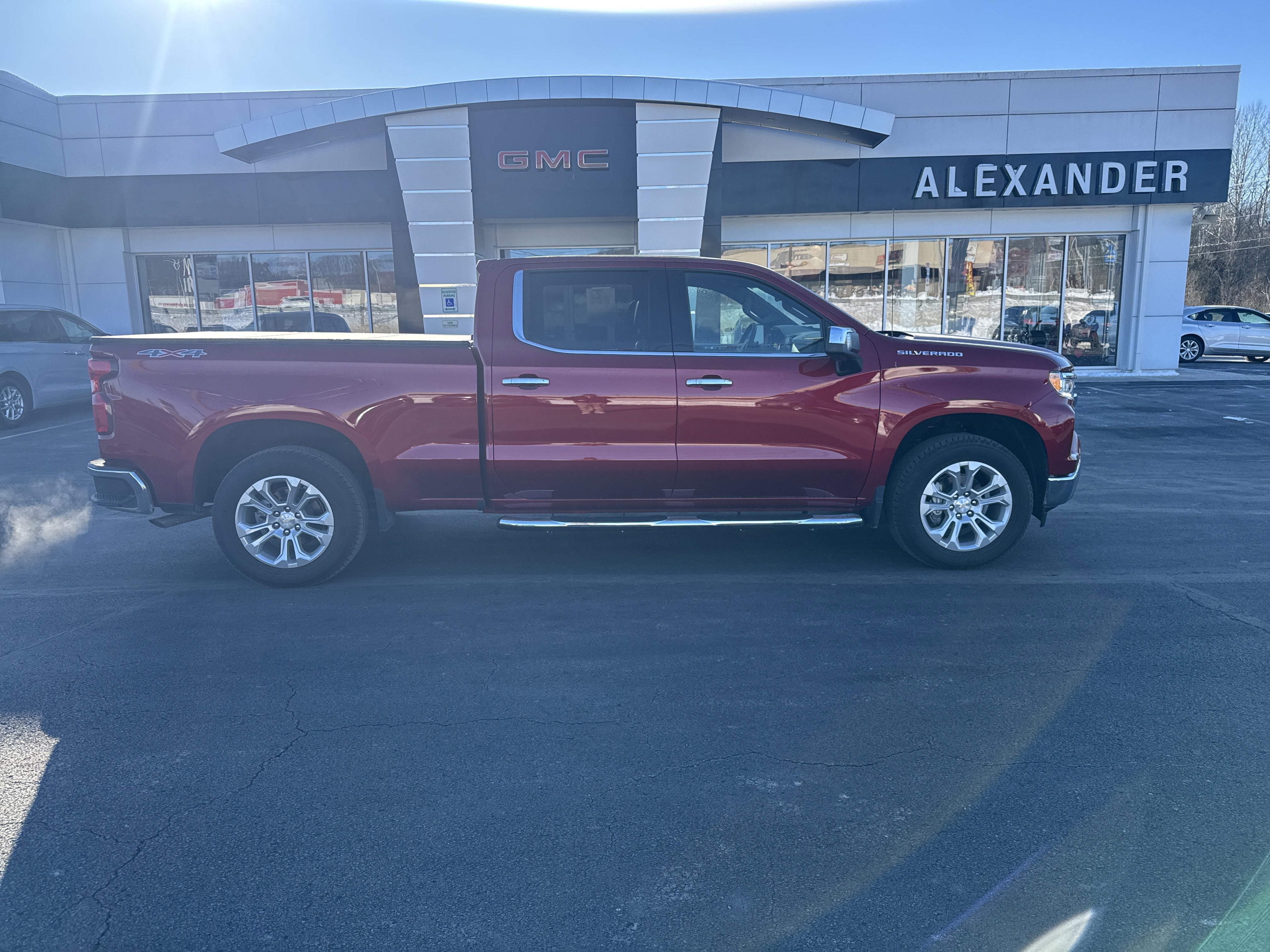 2025 Chevrolet Silverado 1500 LTZ
