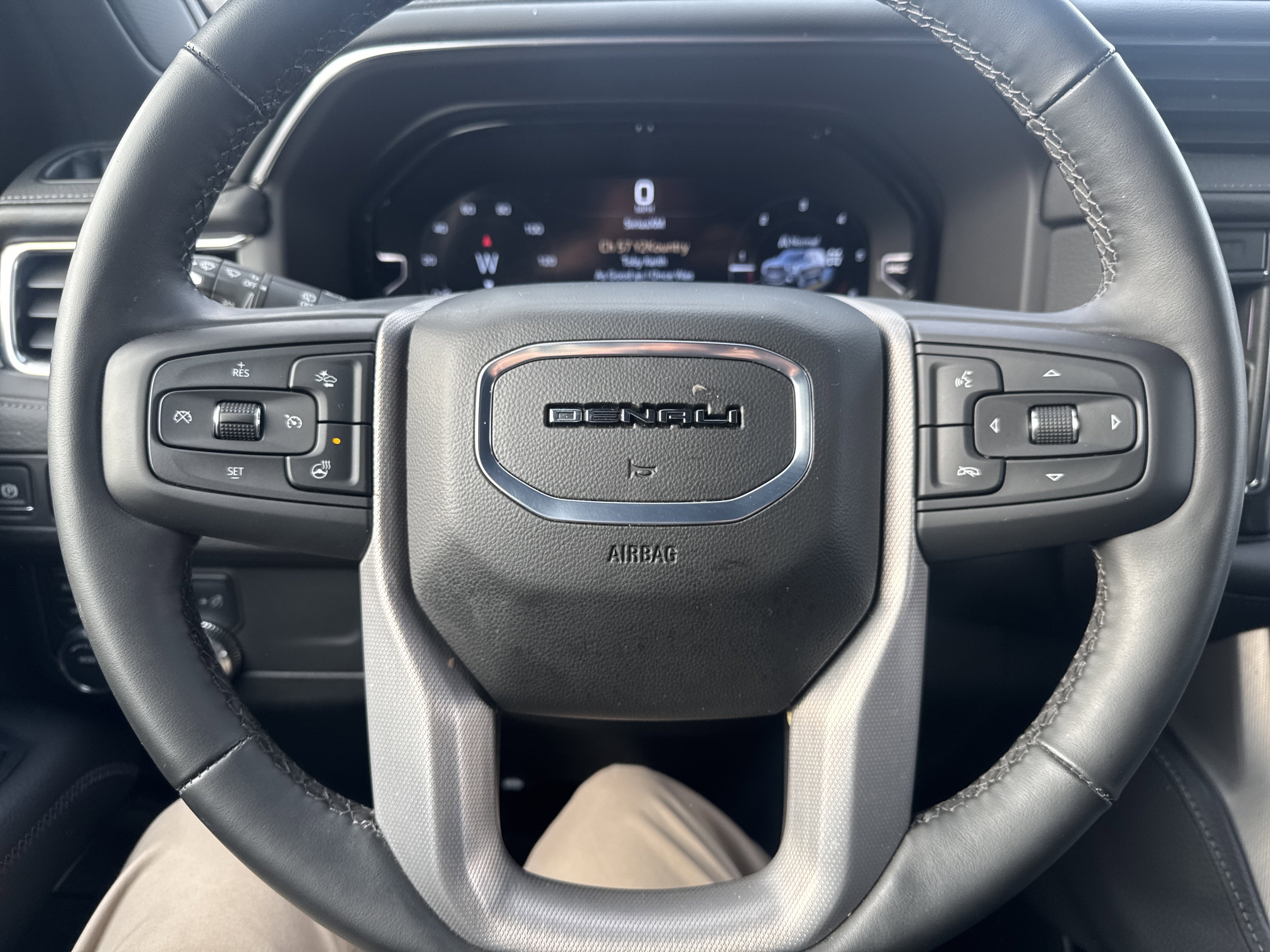 2024 GMC Yukon Denali