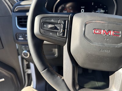 2023 GMC Yukon XL AT4
