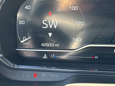 2023 GMC Yukon XL AT4
