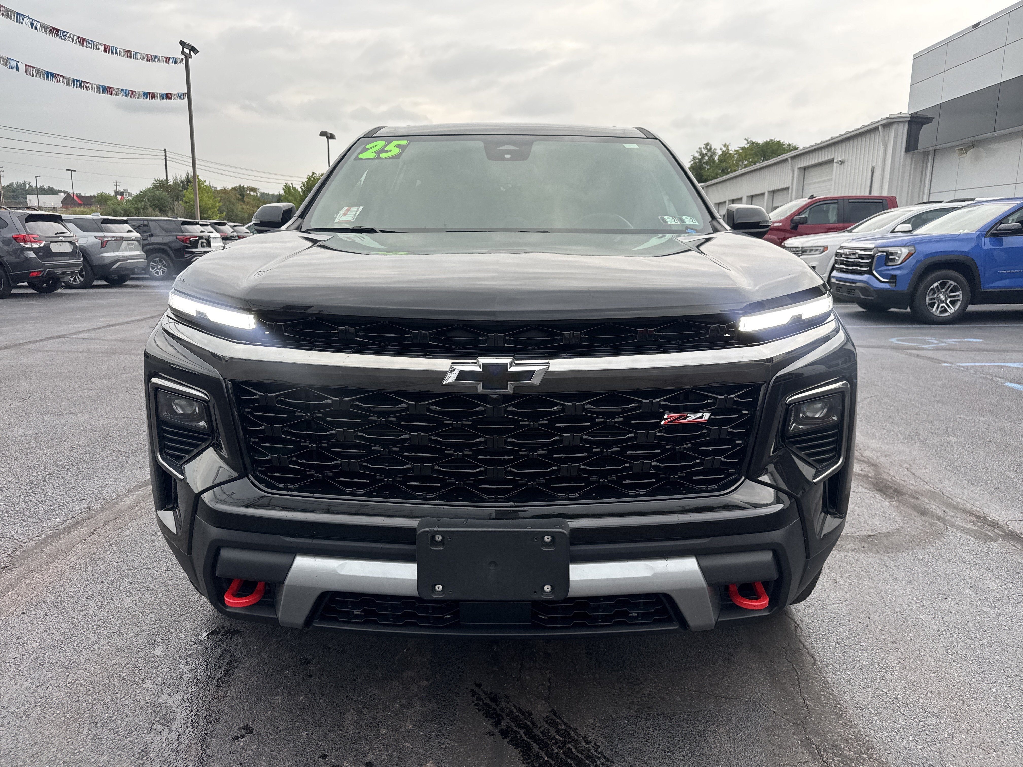 2025 Chevrolet Traverse Z71