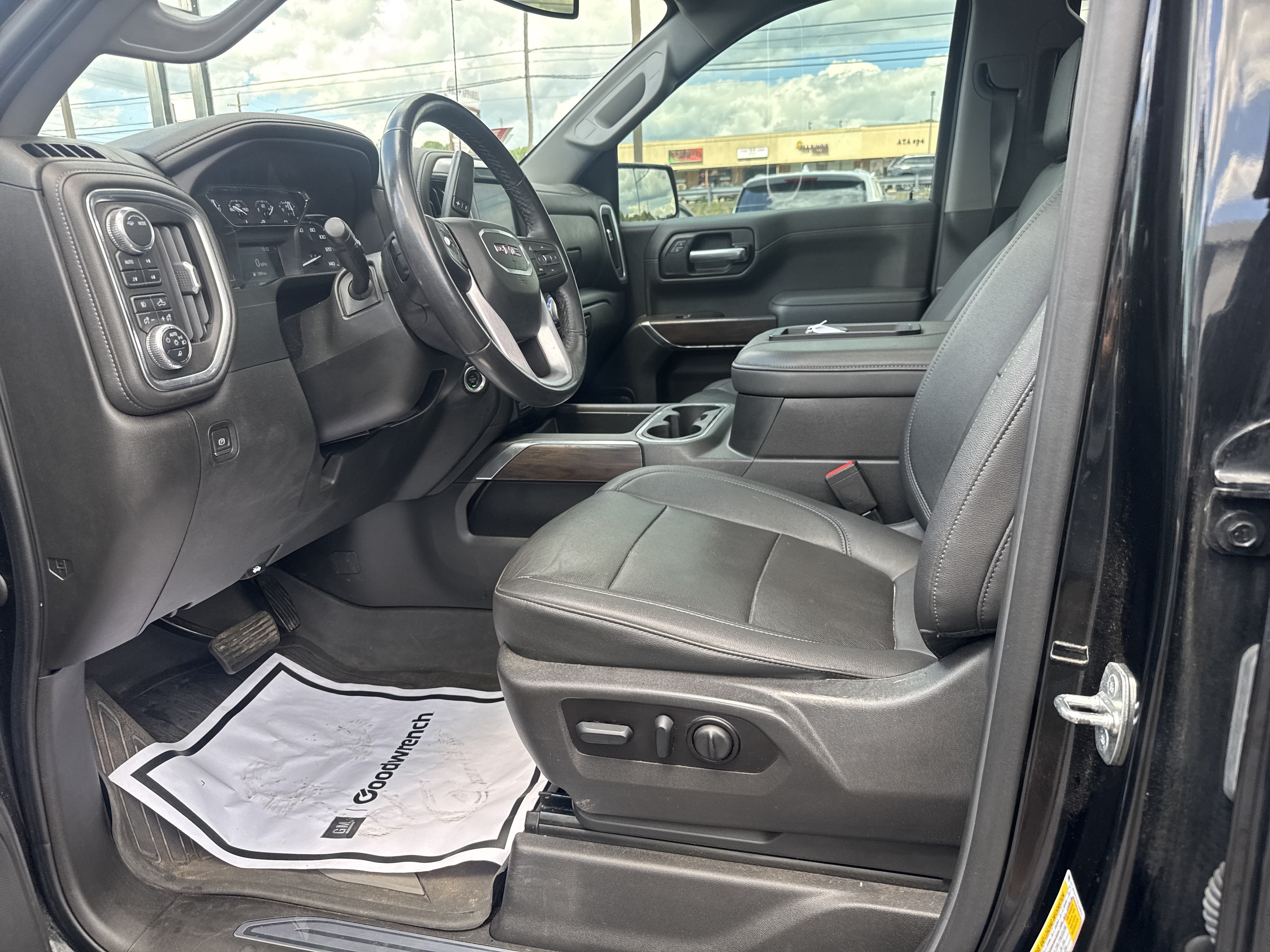 2022 GMC Sierra 1500 Limited SLT