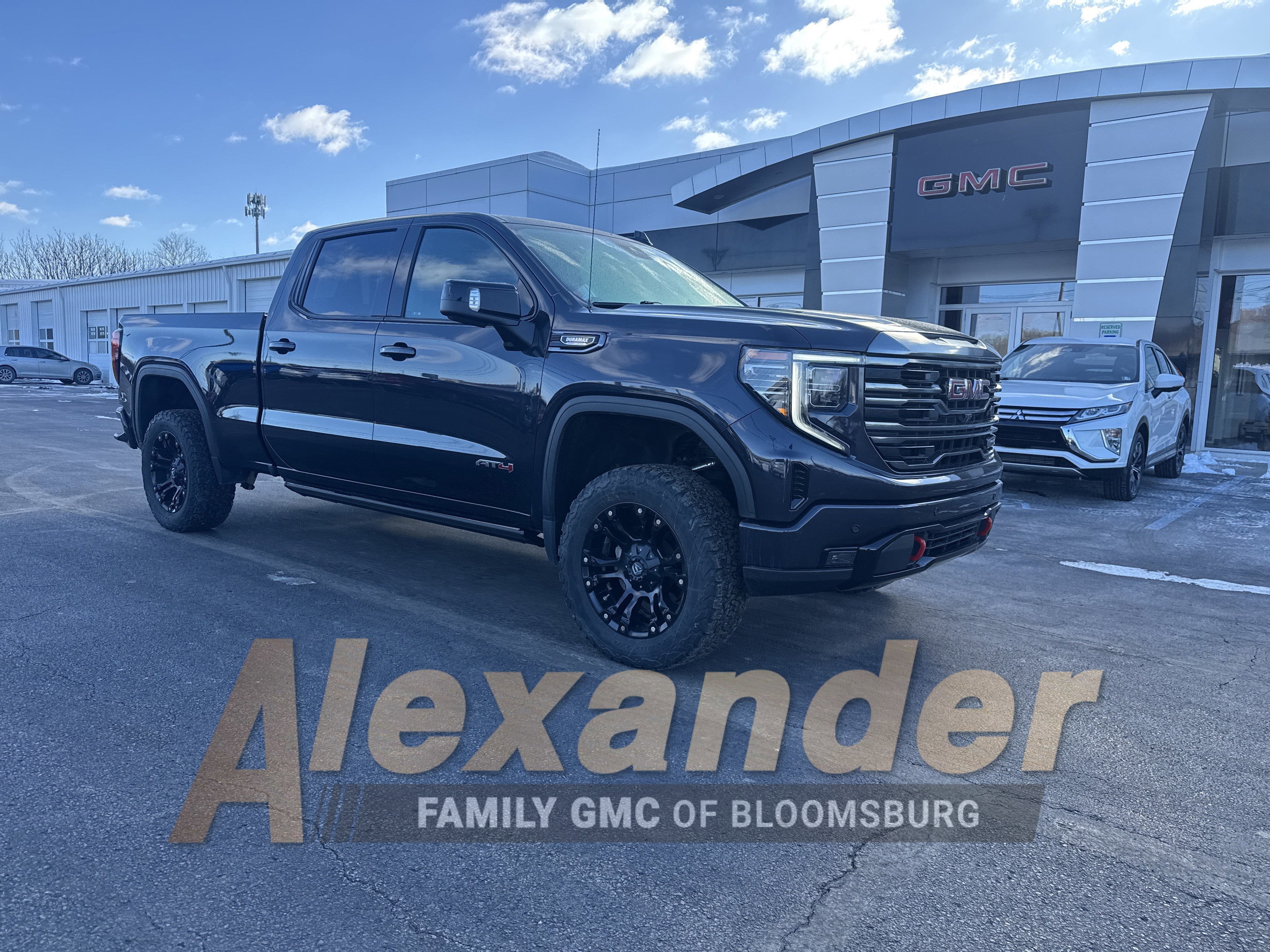 2023 GMC Sierra 1500 AT4