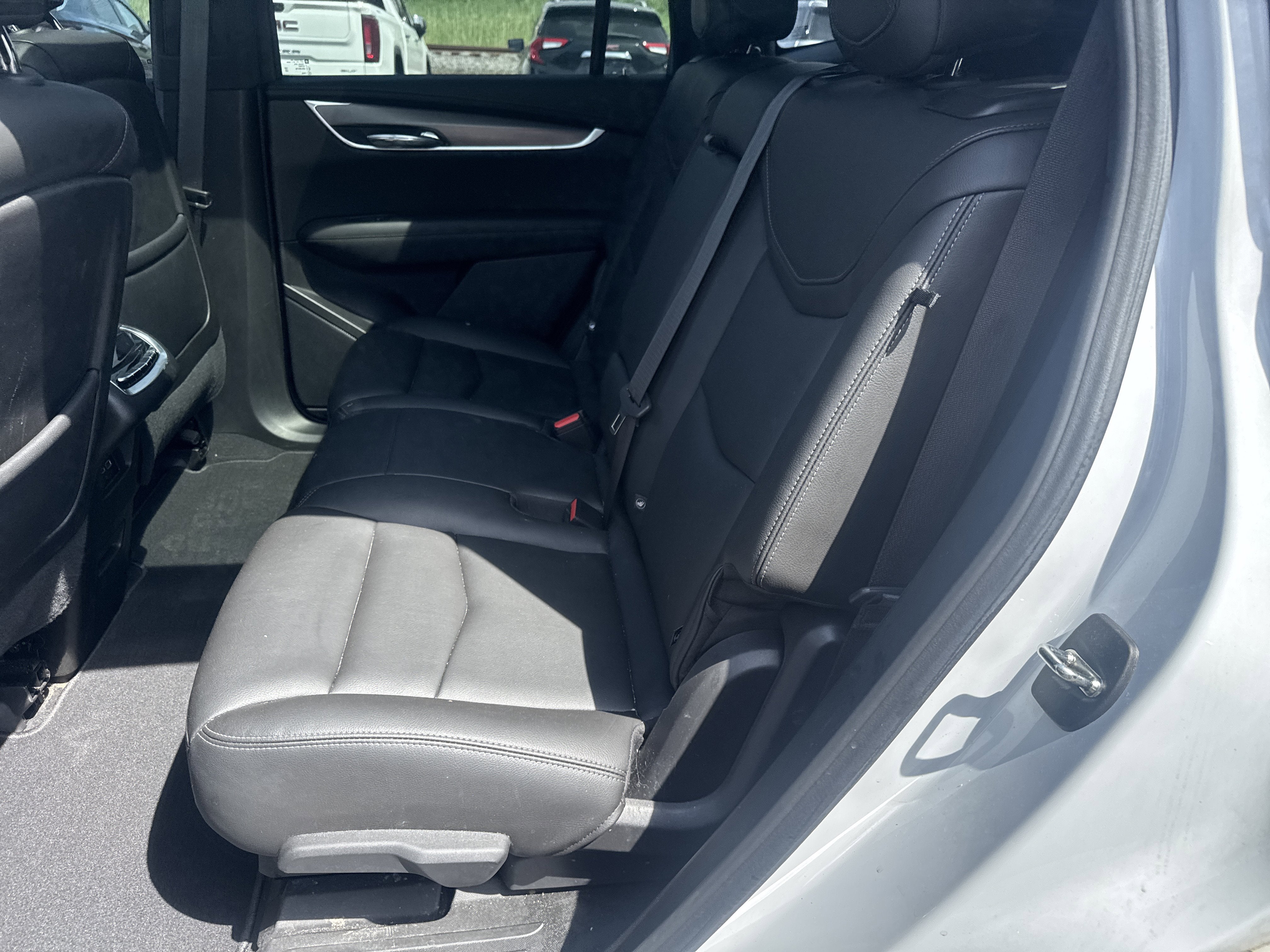 2024 Cadillac XT6 Luxury