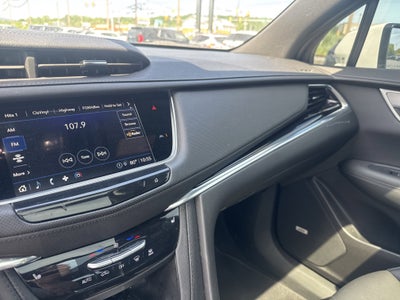 2024 Cadillac XT6 Luxury