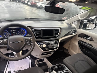 2018 Chrysler Pacifica Touring Plus