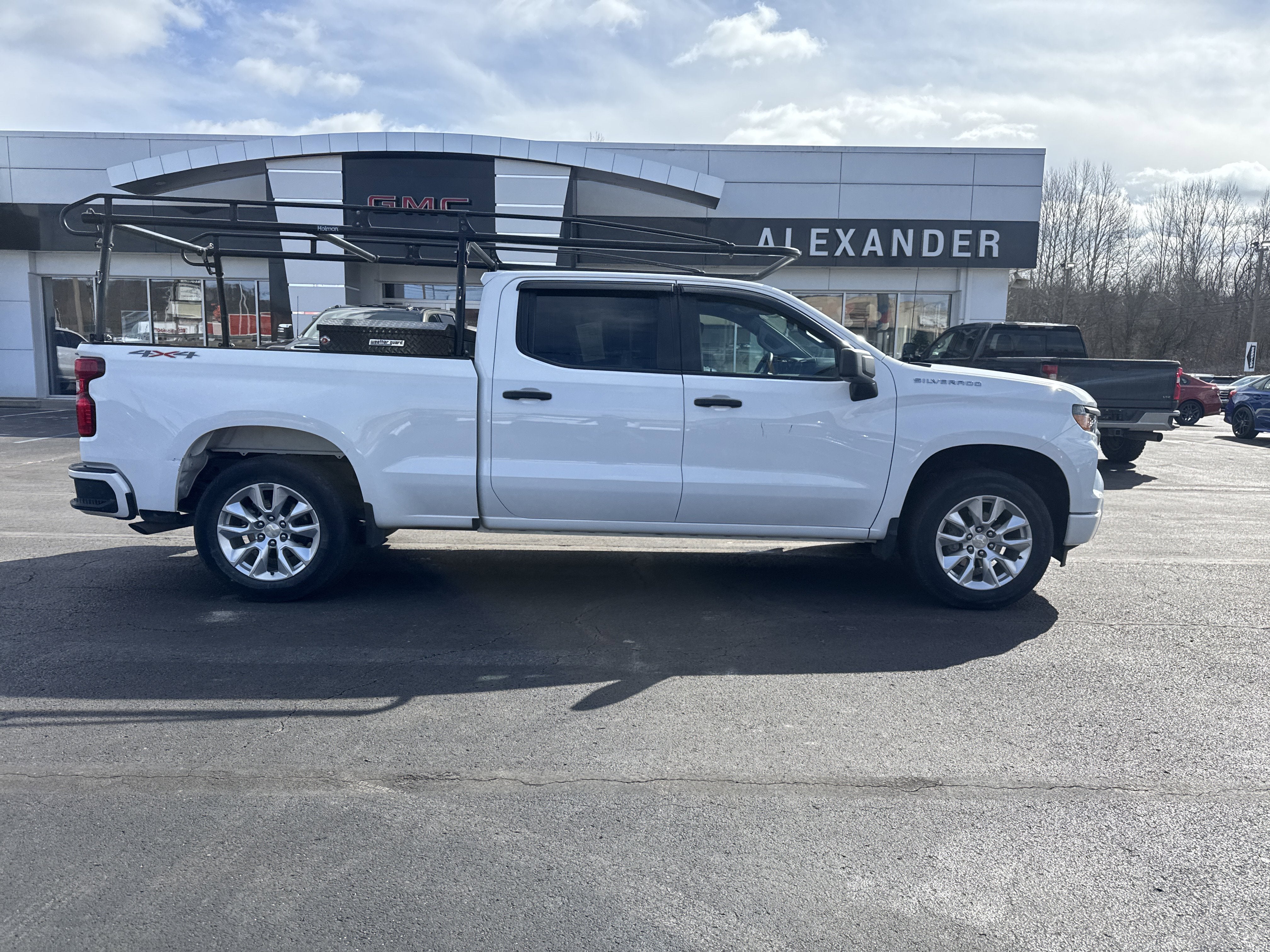 2023 Chevrolet Silverado 1500 Custom