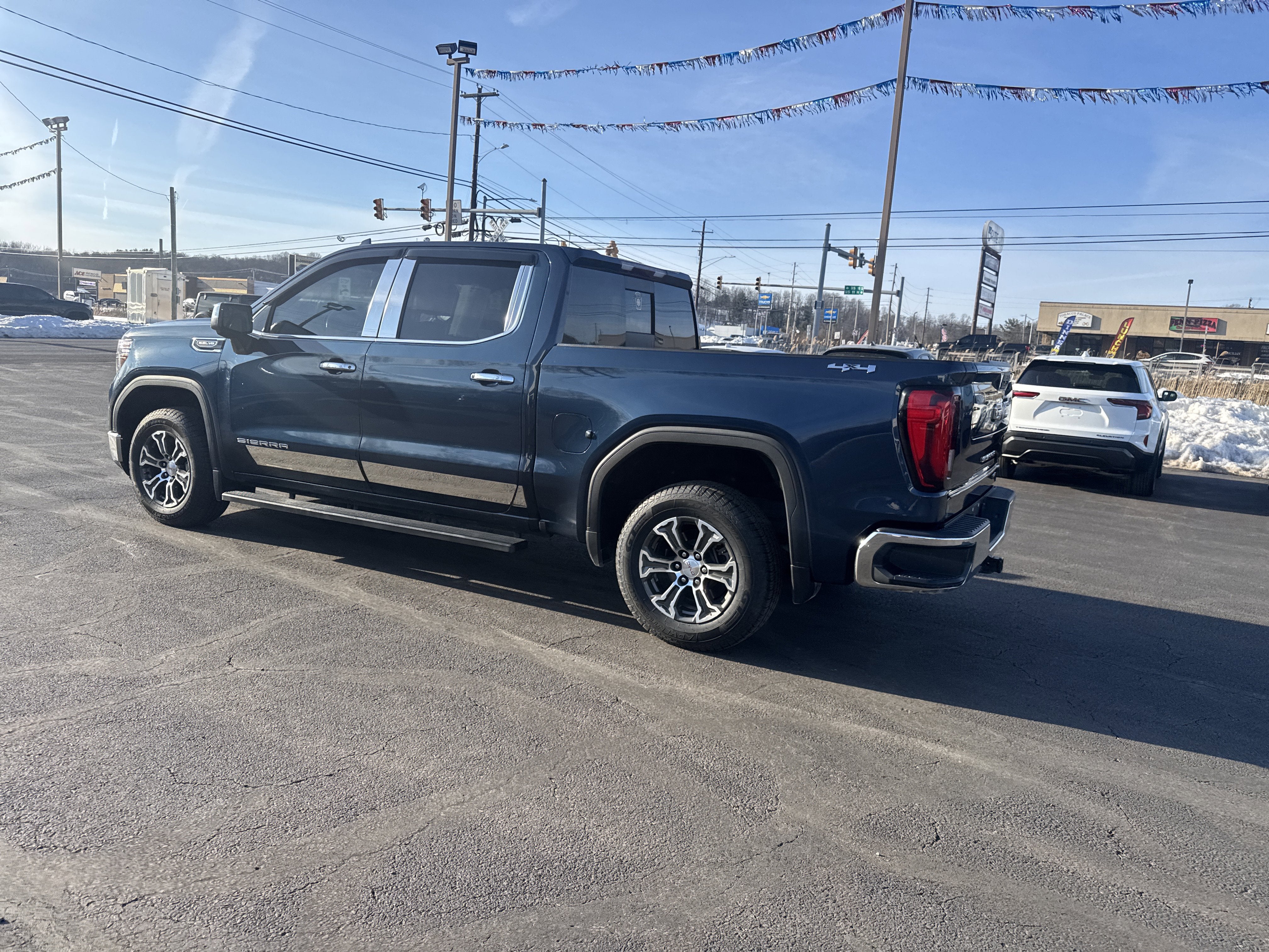 2020 GMC Sierra 1500 SLT