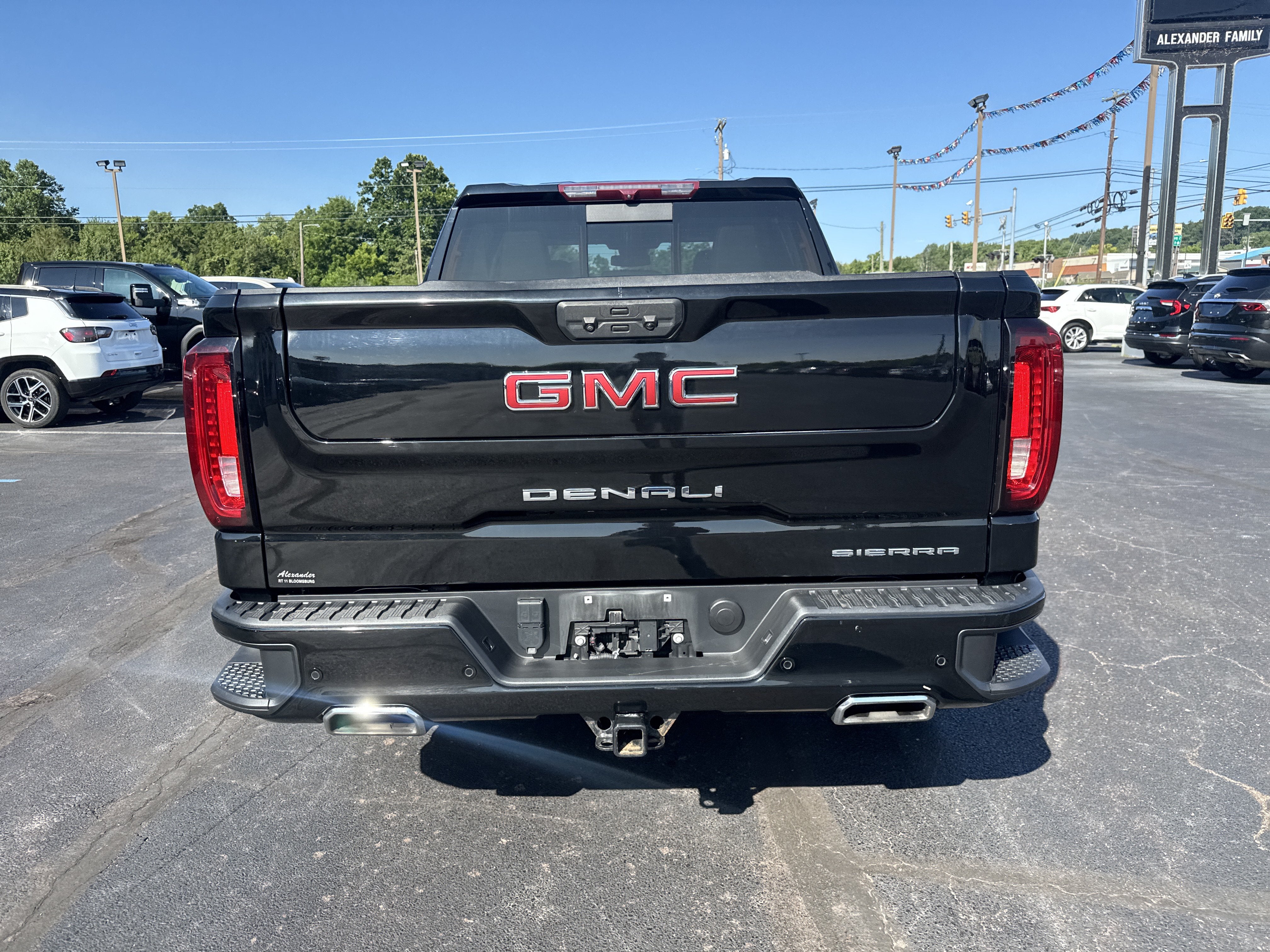 2023 GMC Sierra 1500 Denali