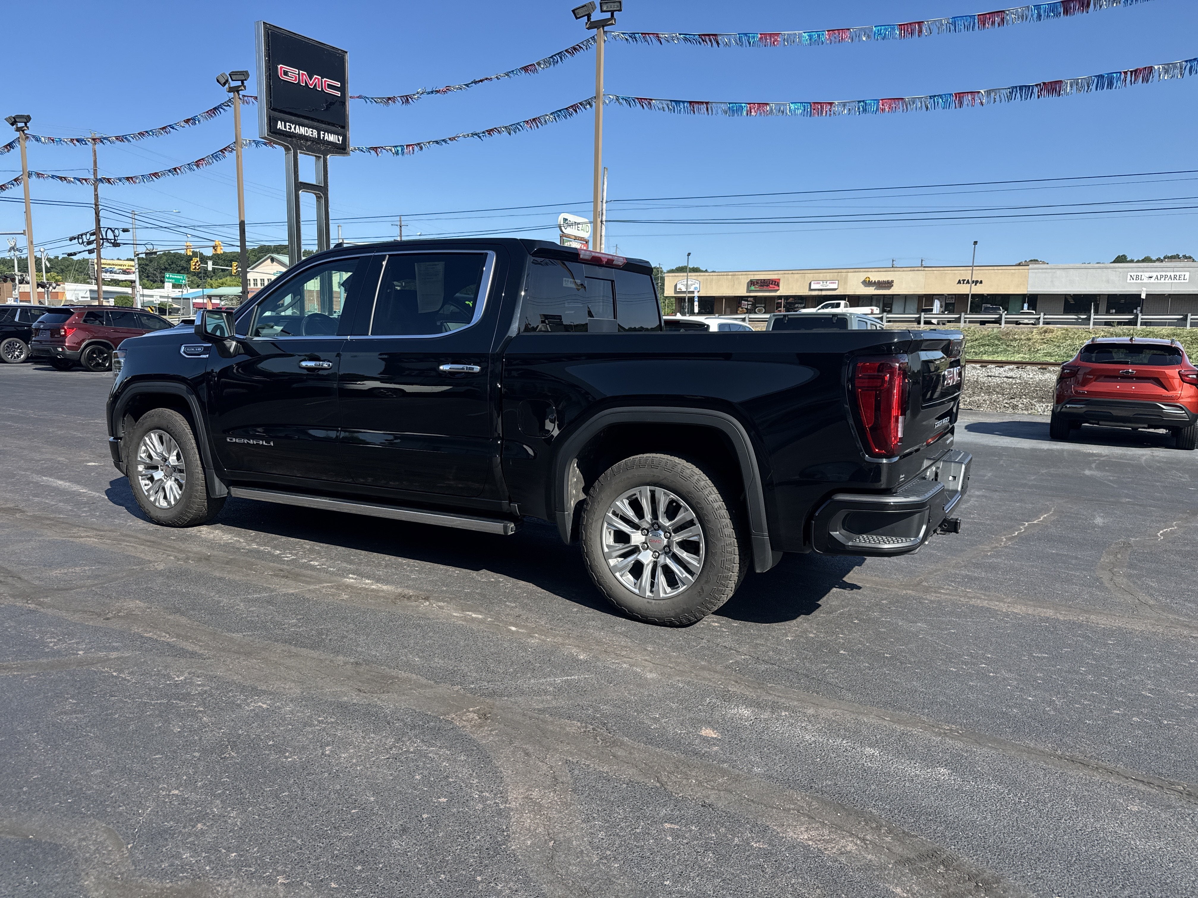 2023 GMC Sierra 1500 Denali