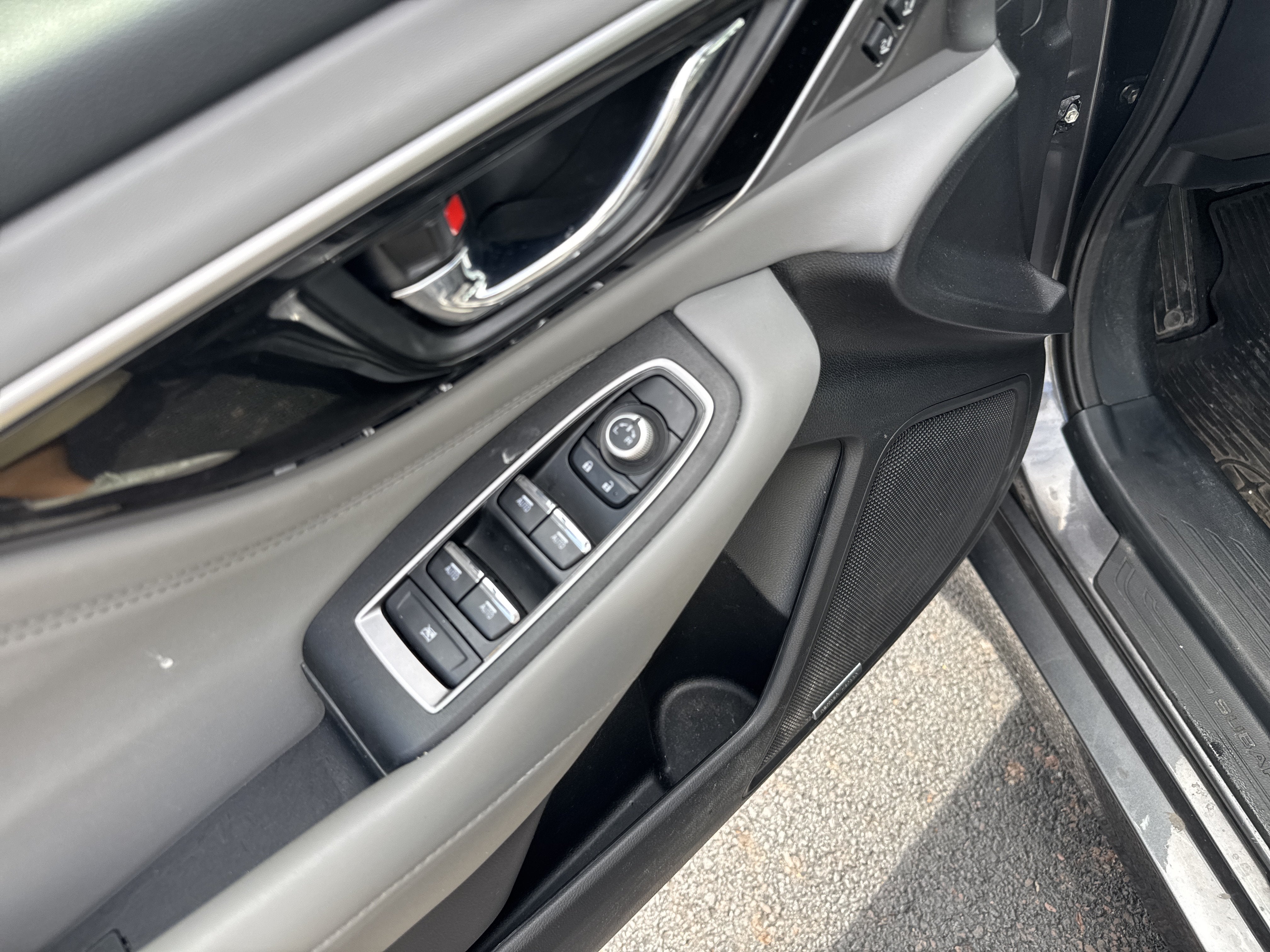 2022 Subaru Legacy Limited XT