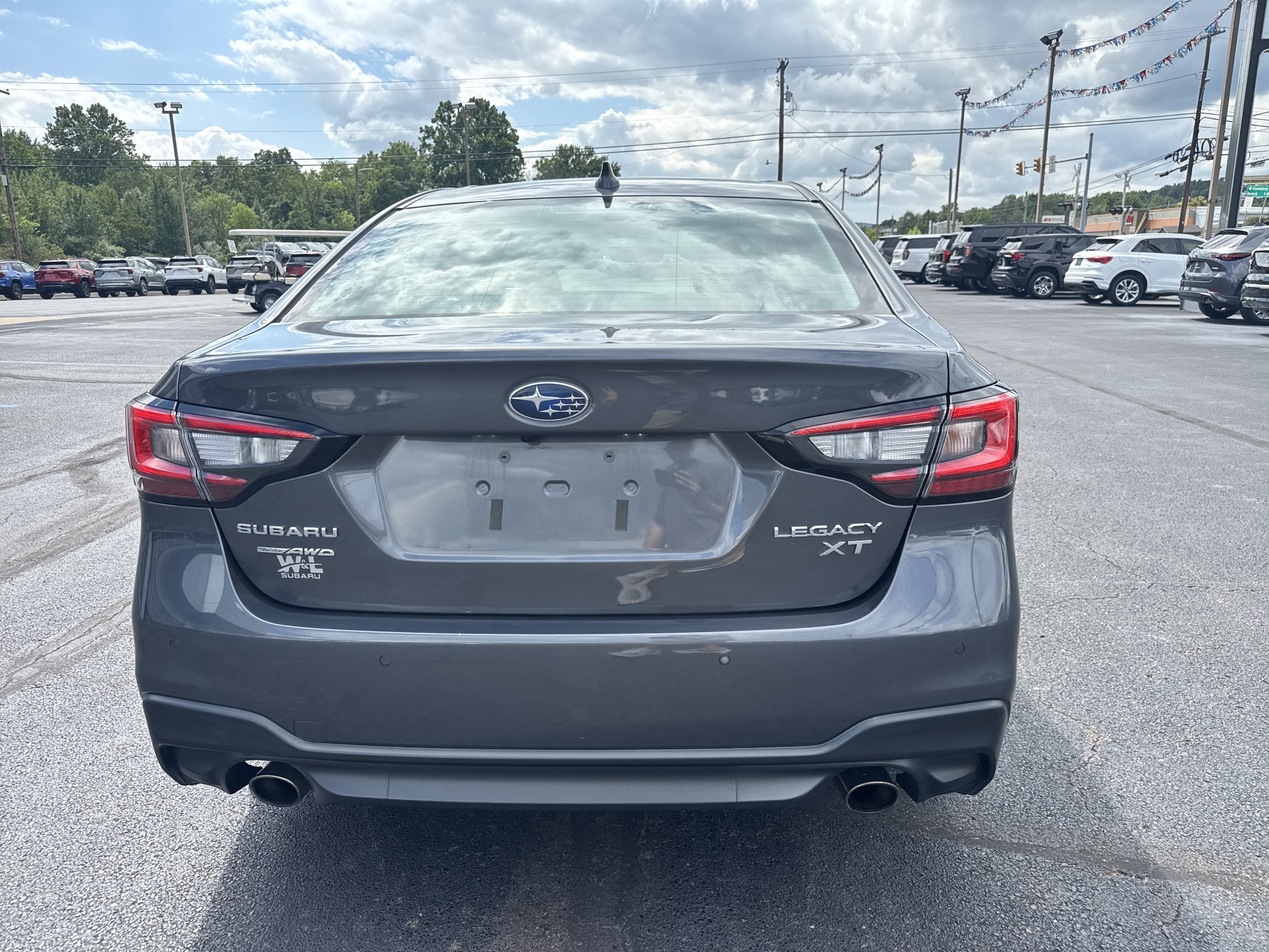2022 Subaru Legacy Limited XT