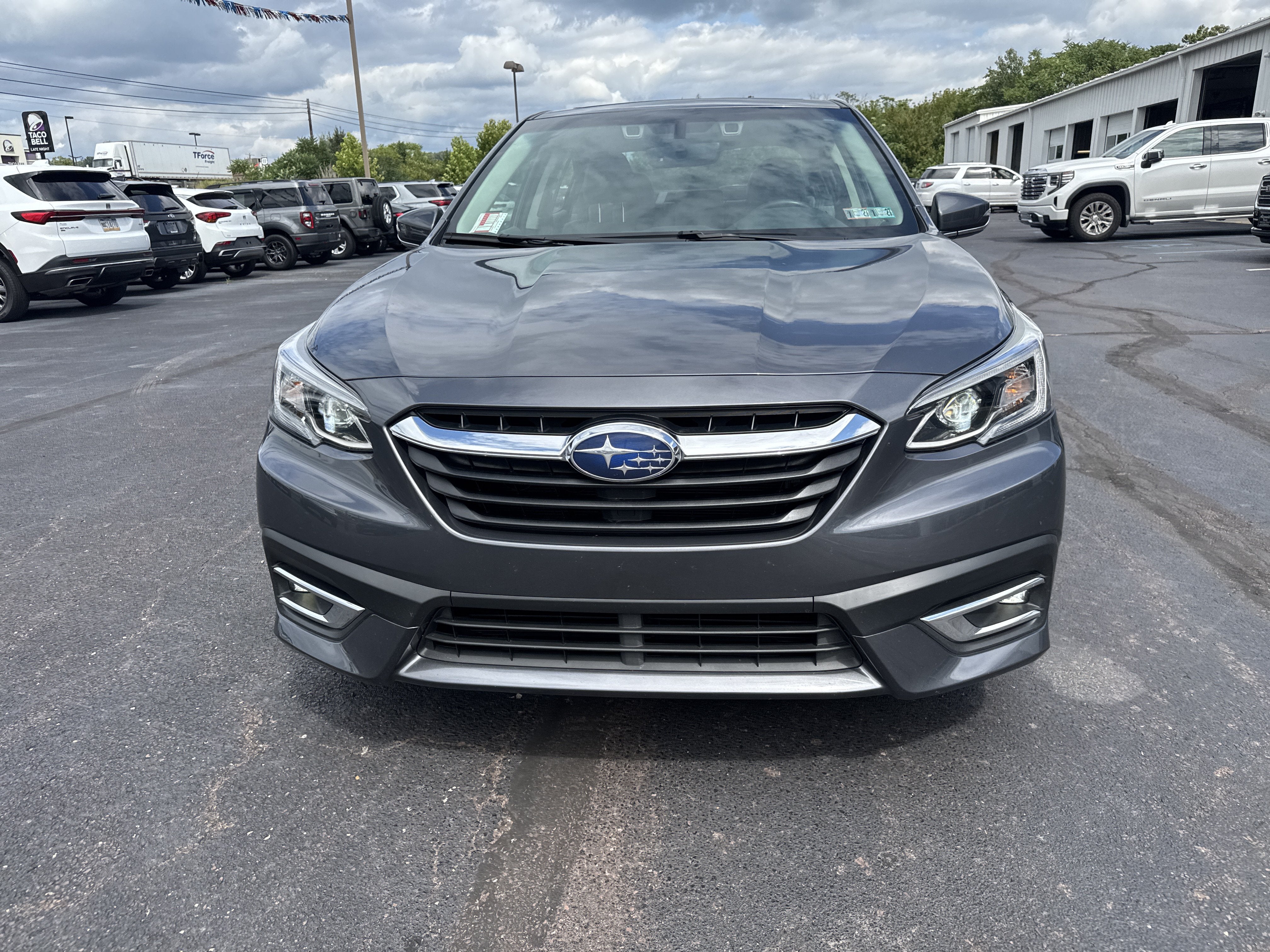 2022 Subaru Legacy Limited XT
