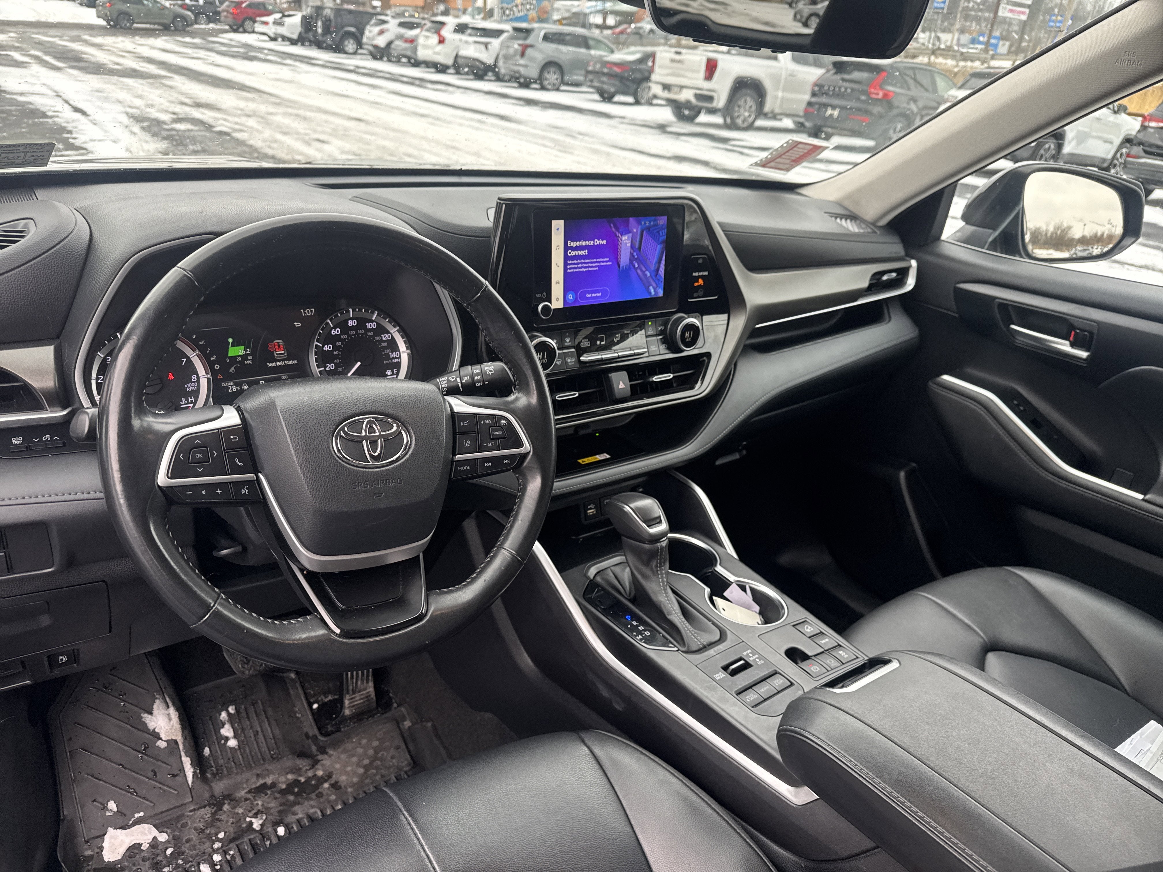2023 Toyota Highlander L