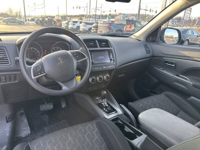 2025 Mitsubishi Outlander Sport S