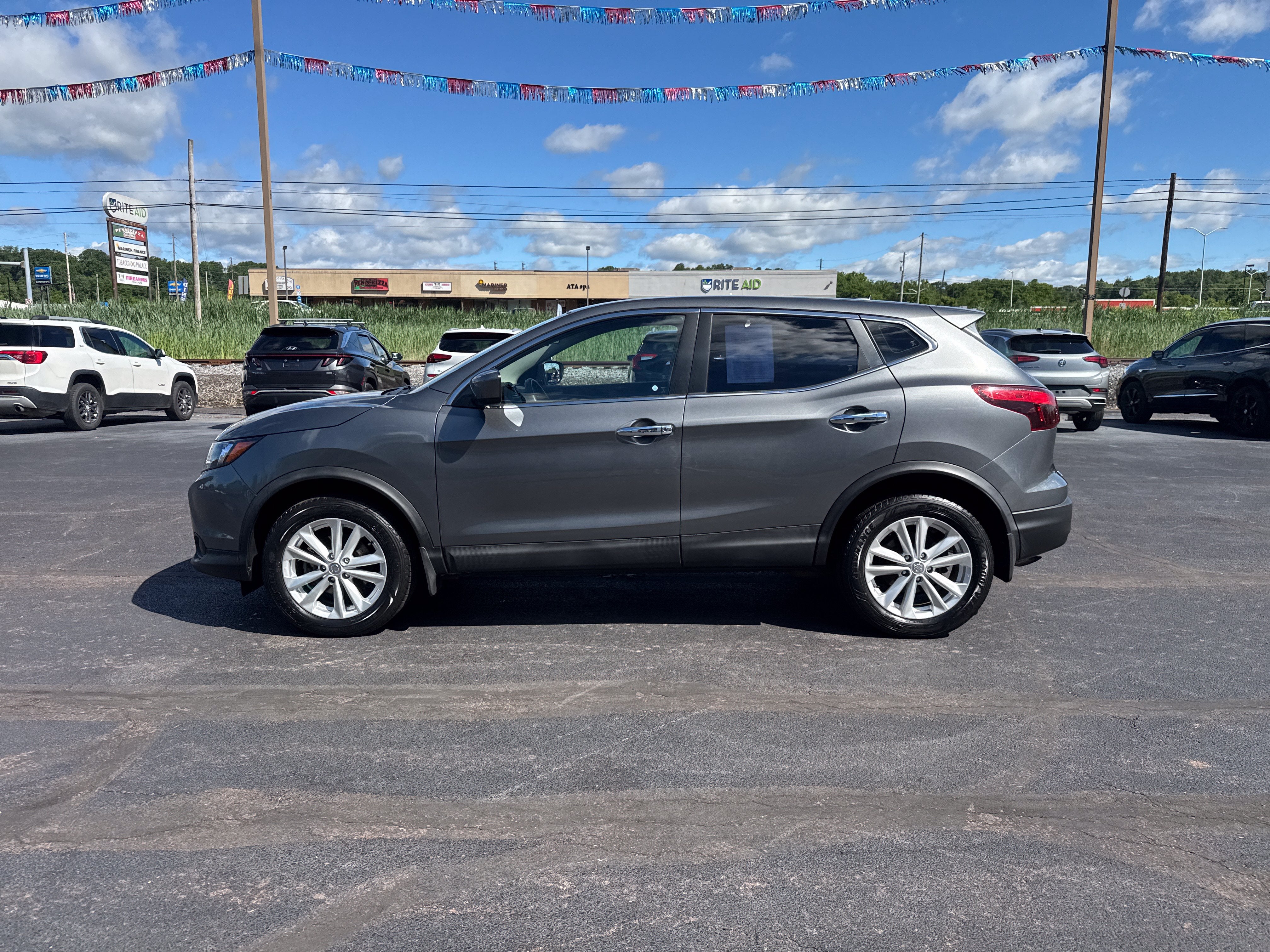 2018 Nissan Rogue Sport S