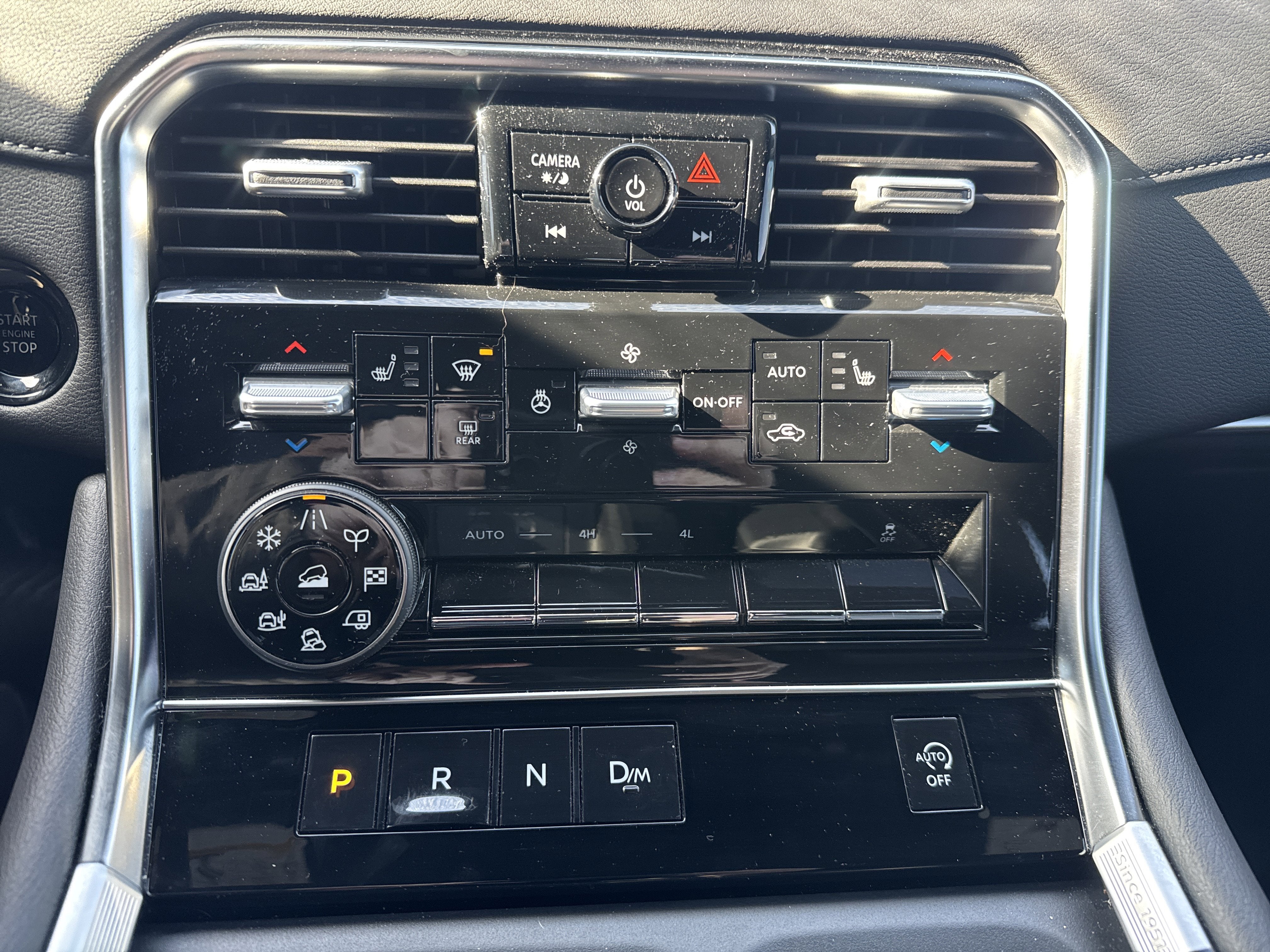 2025 Nissan Armada SL