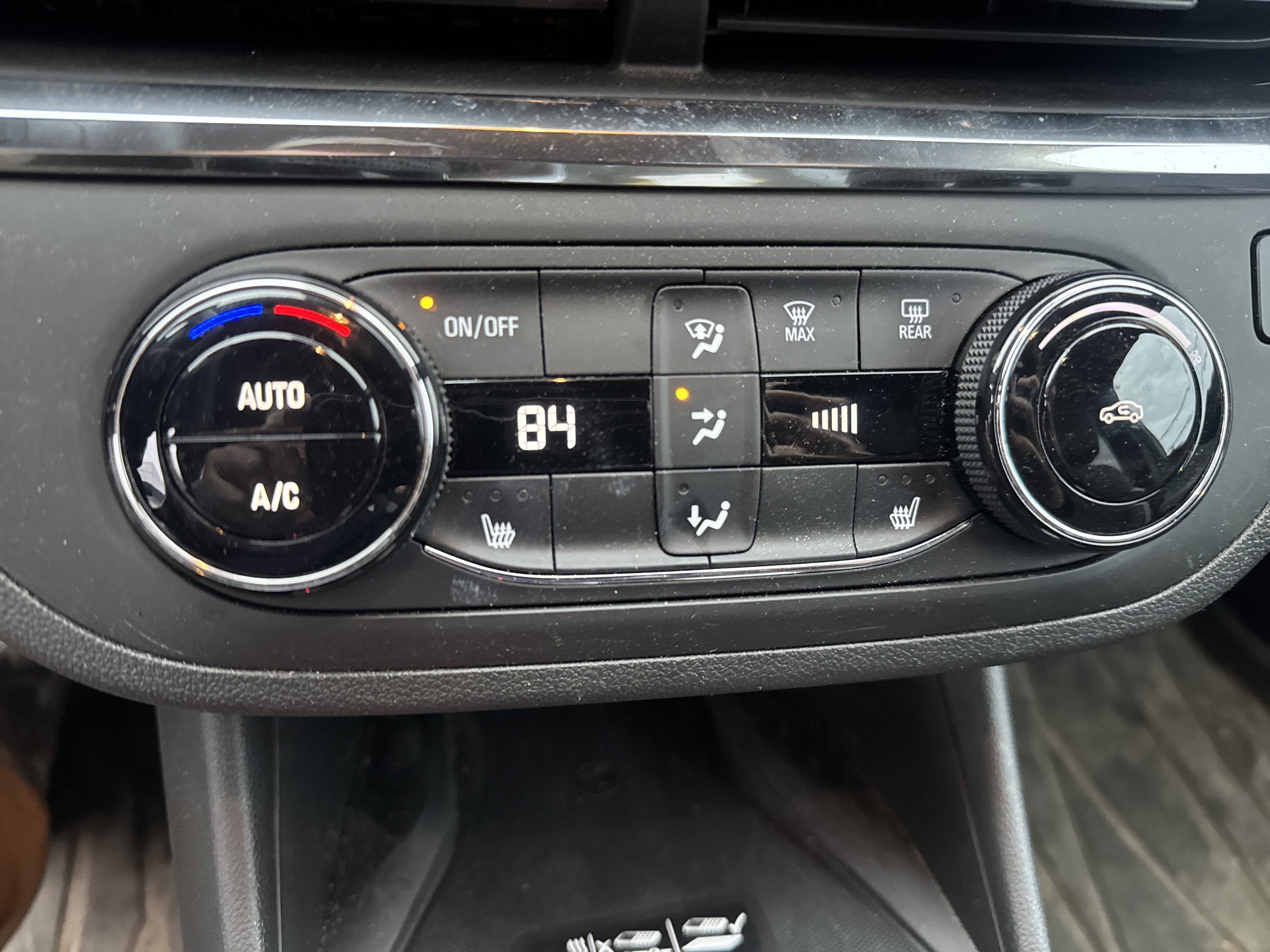 2024 Buick Envista Preferred