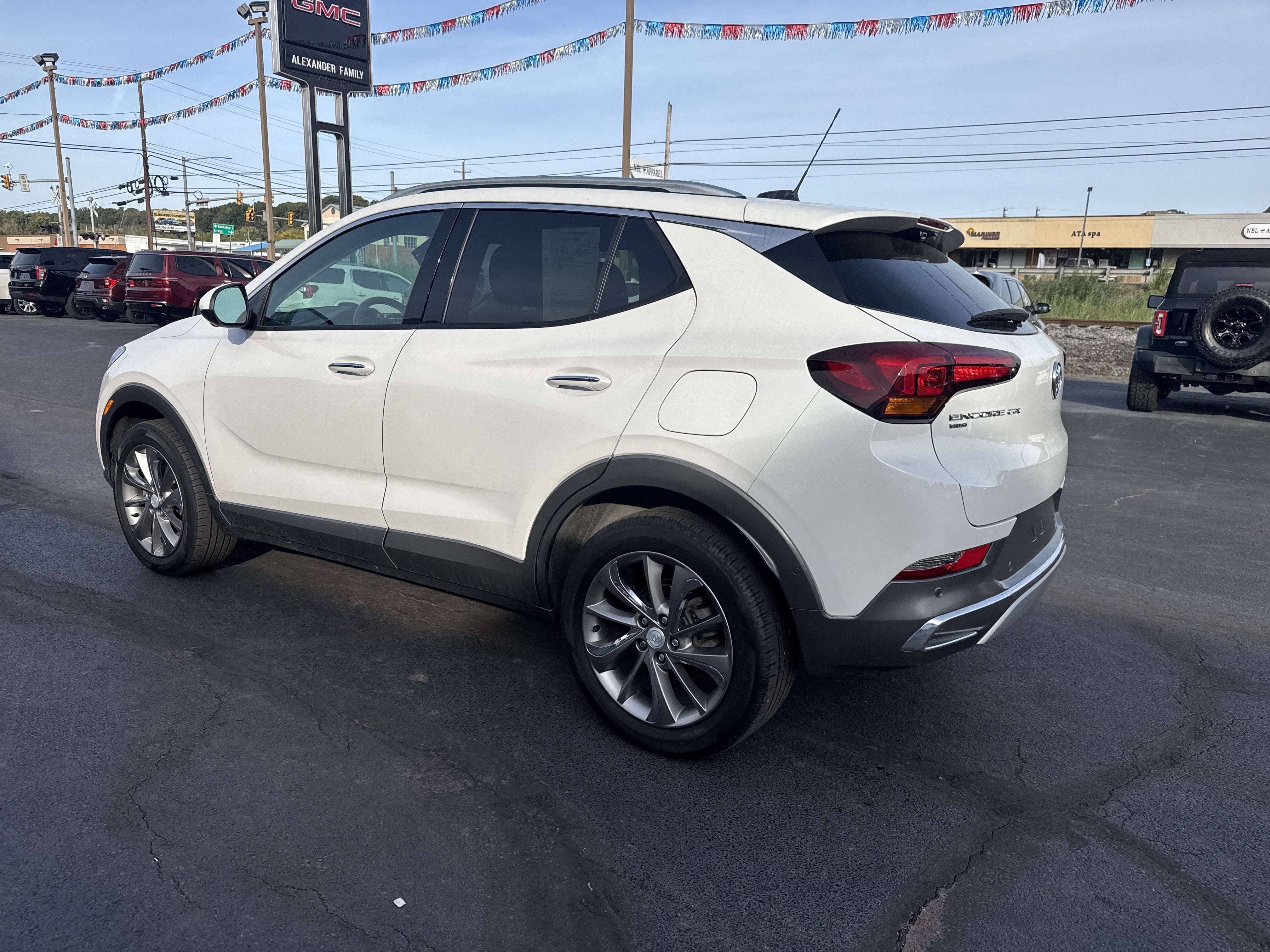 2023 Buick Encore GX Essence