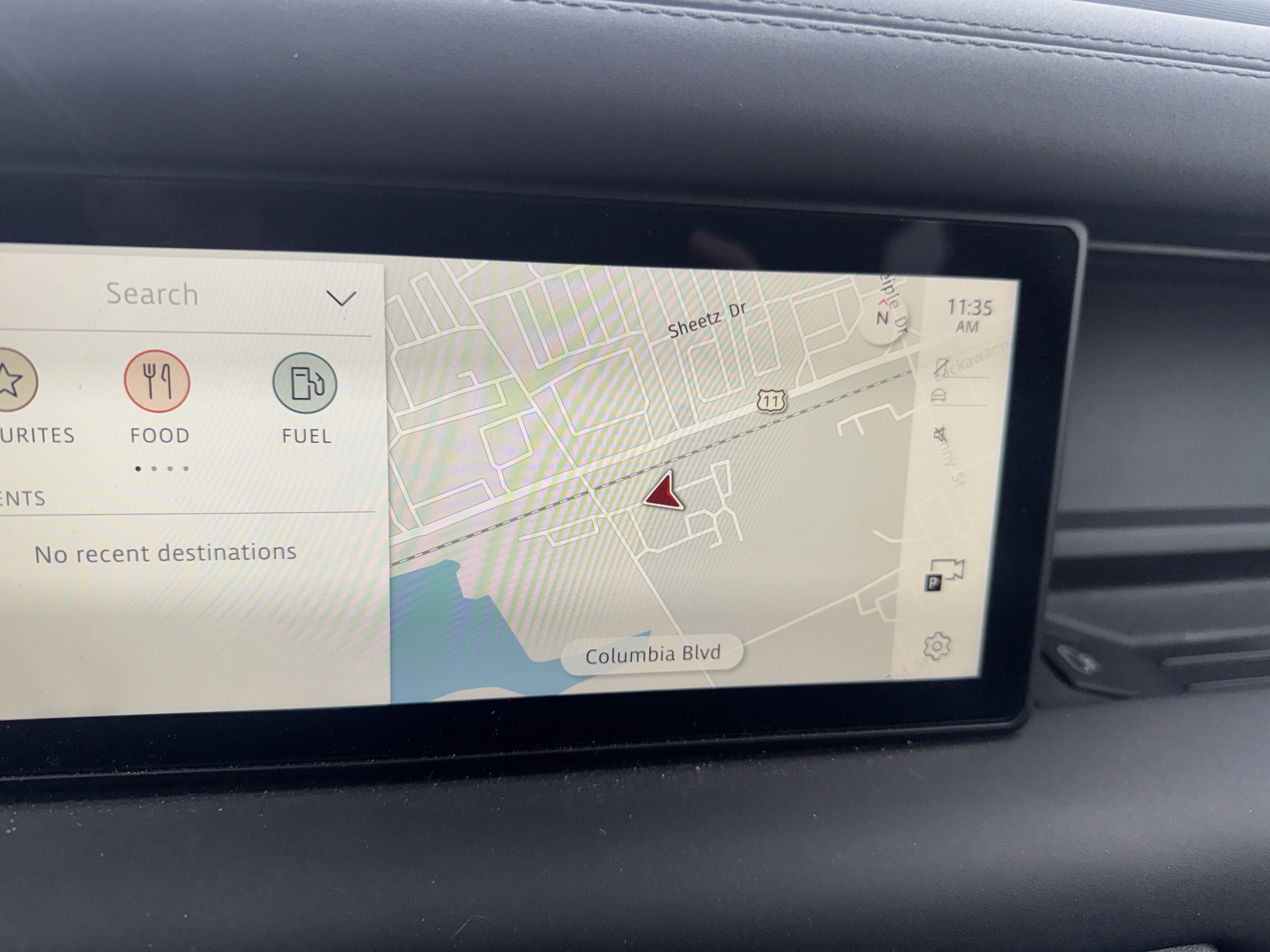 2024 Land Rover Defender X-Dynamic SE