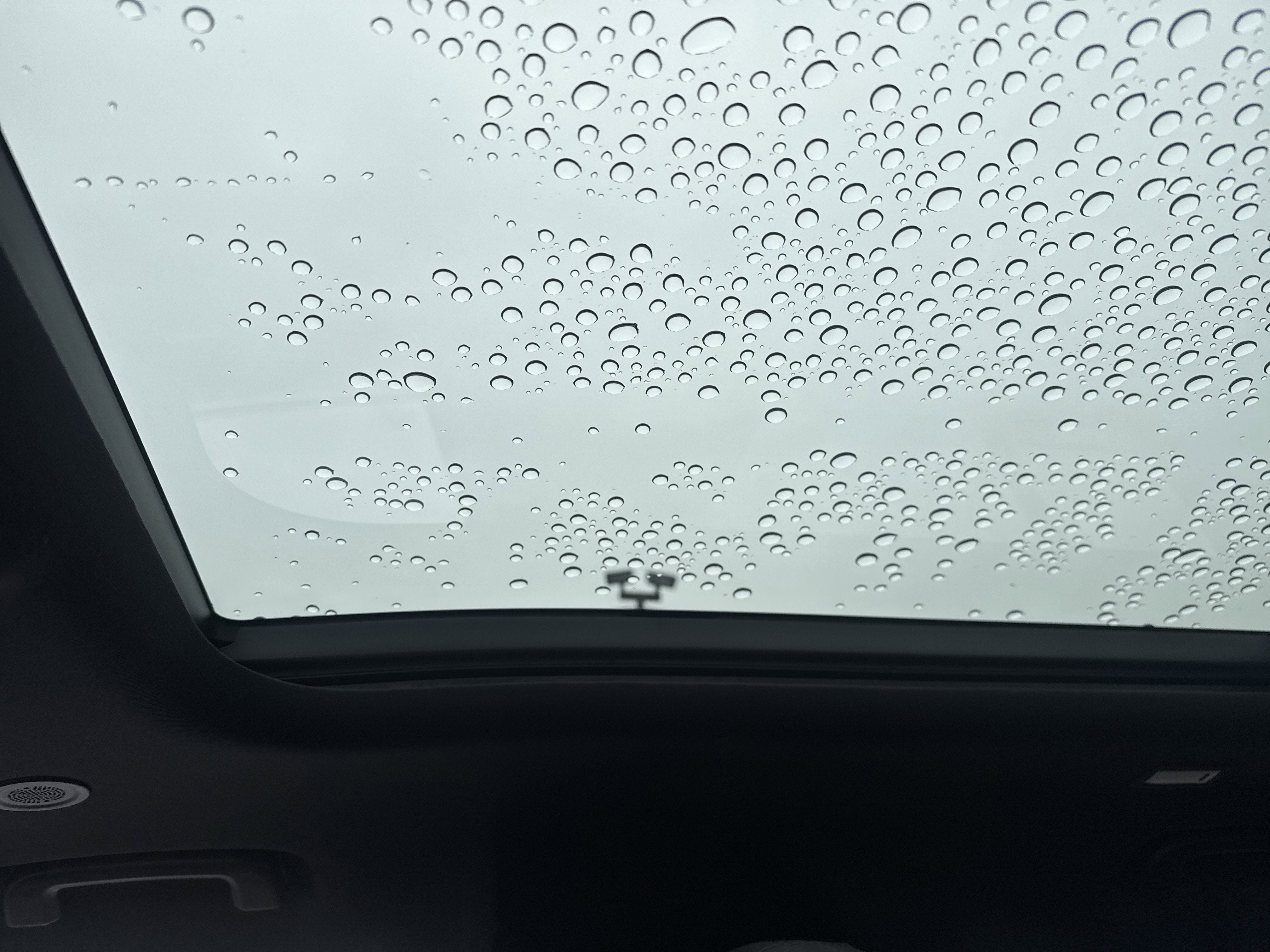 2024 Land Rover Defender X-Dynamic SE