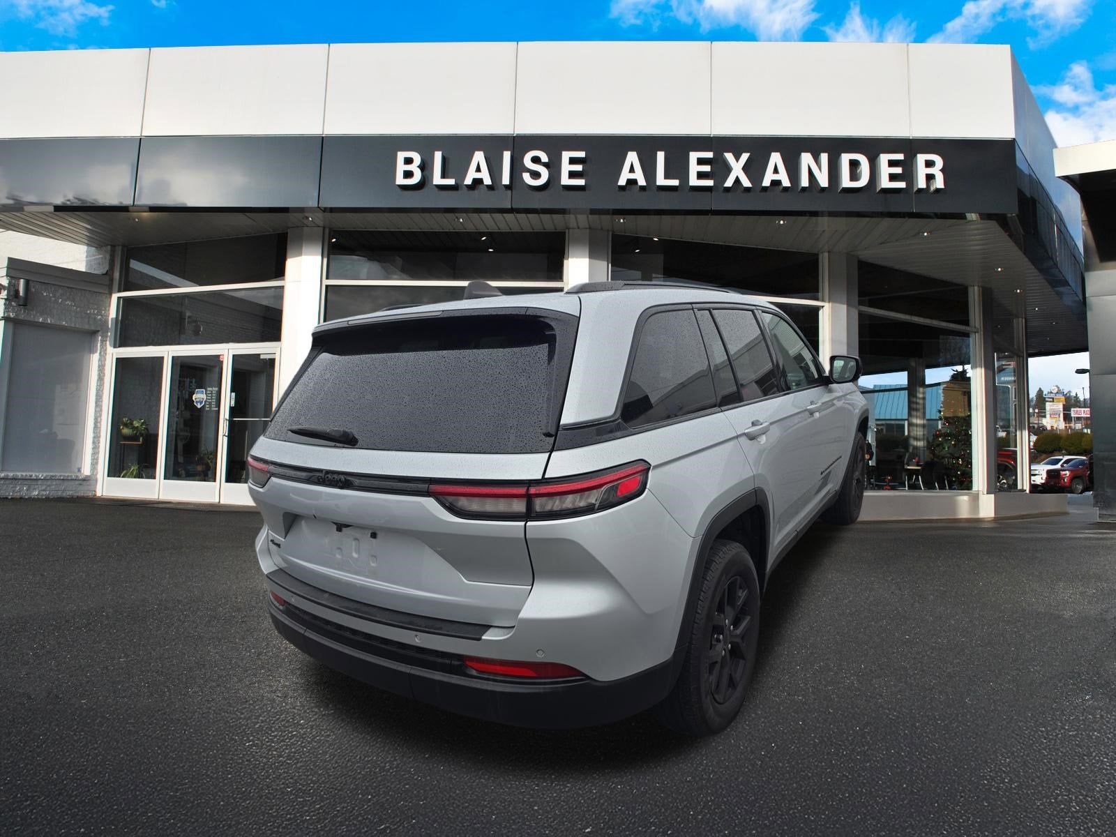 2024 Jeep Grand Cherokee Altitude