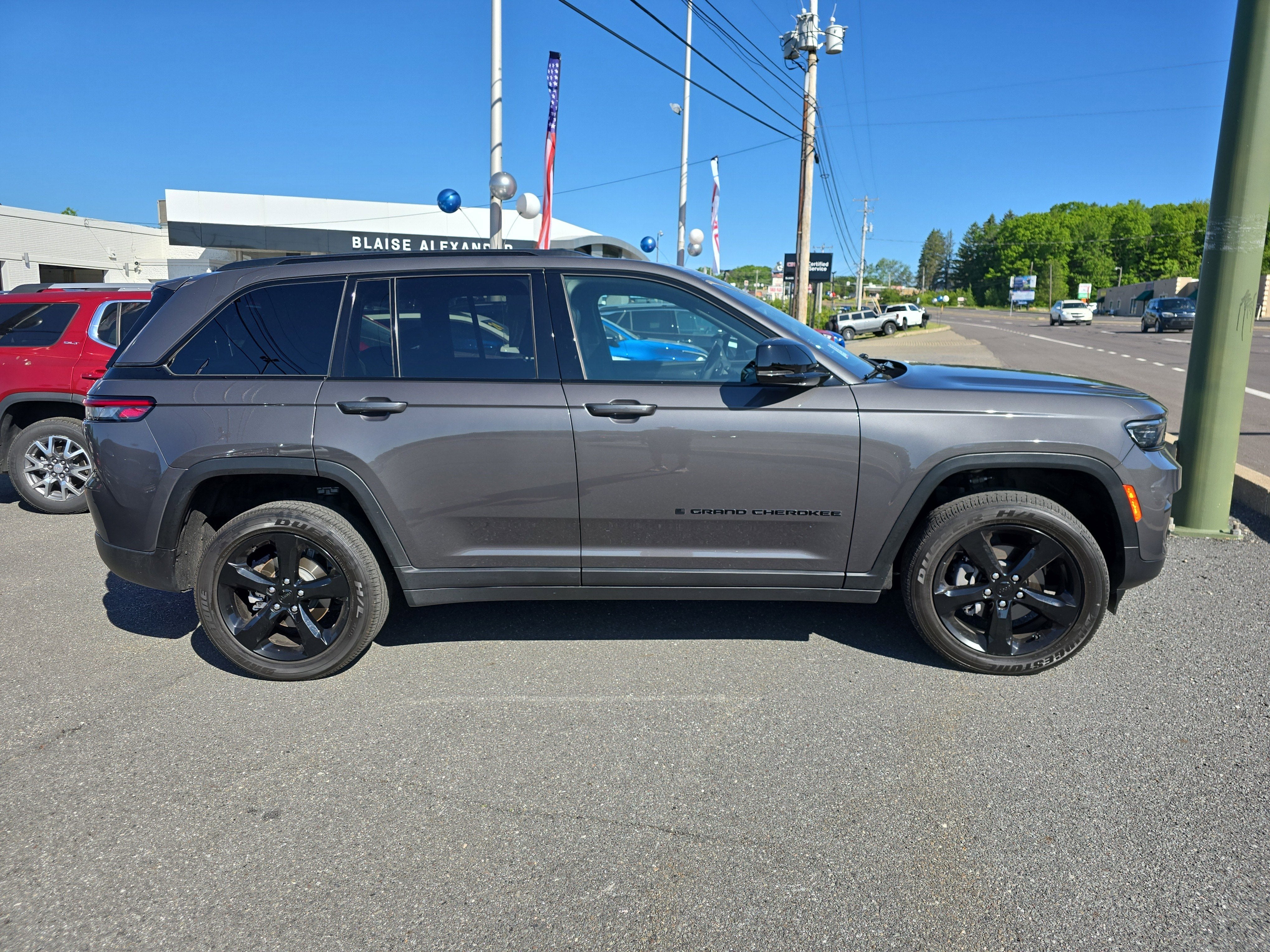 2024 Jeep Grand Cherokee Altitude X