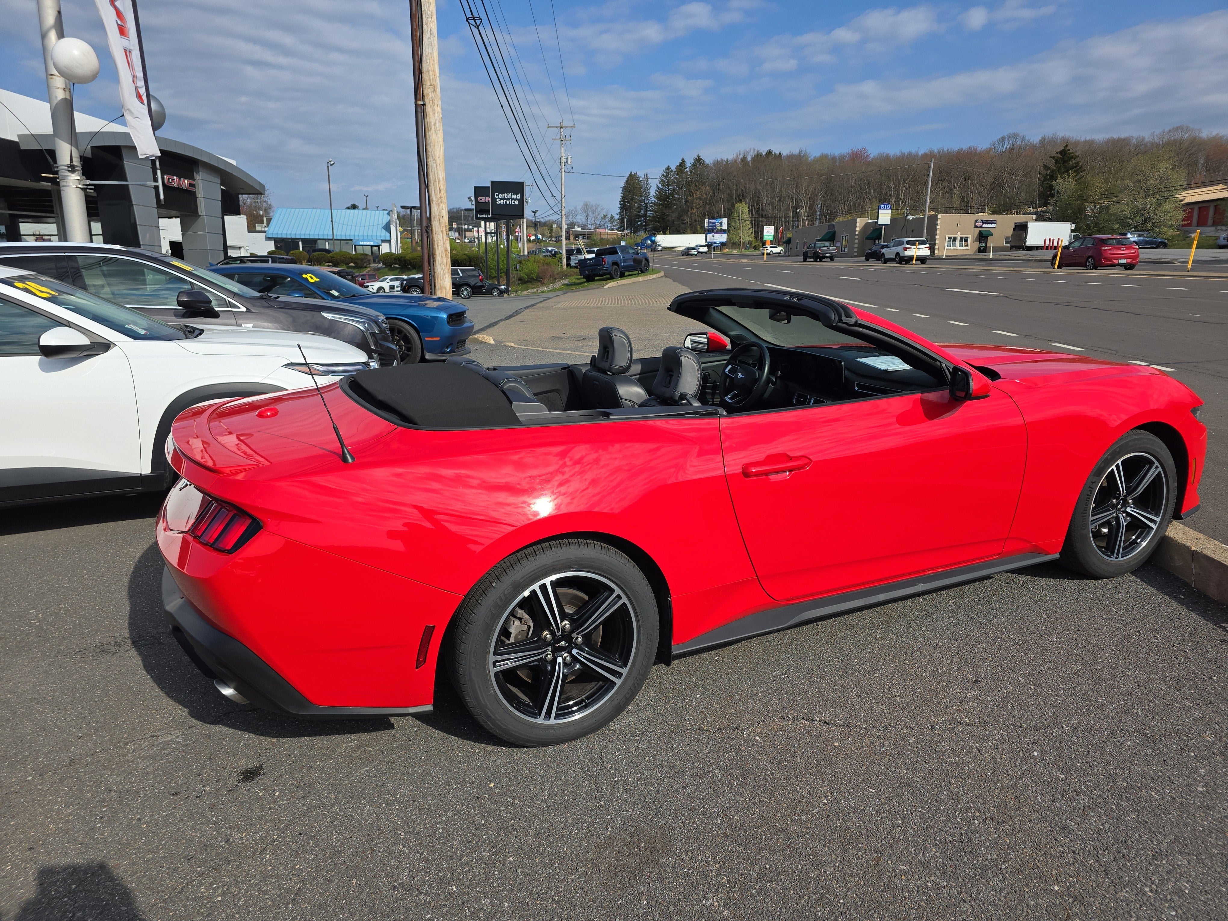 2025 Ford Mustang EcoBoost