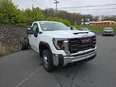 2026 GMC Sierra 3500 HD Chassis Cab Pro