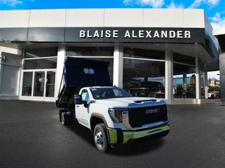 2026 GMC Sierra 3500 HD Chassis Cab Pro