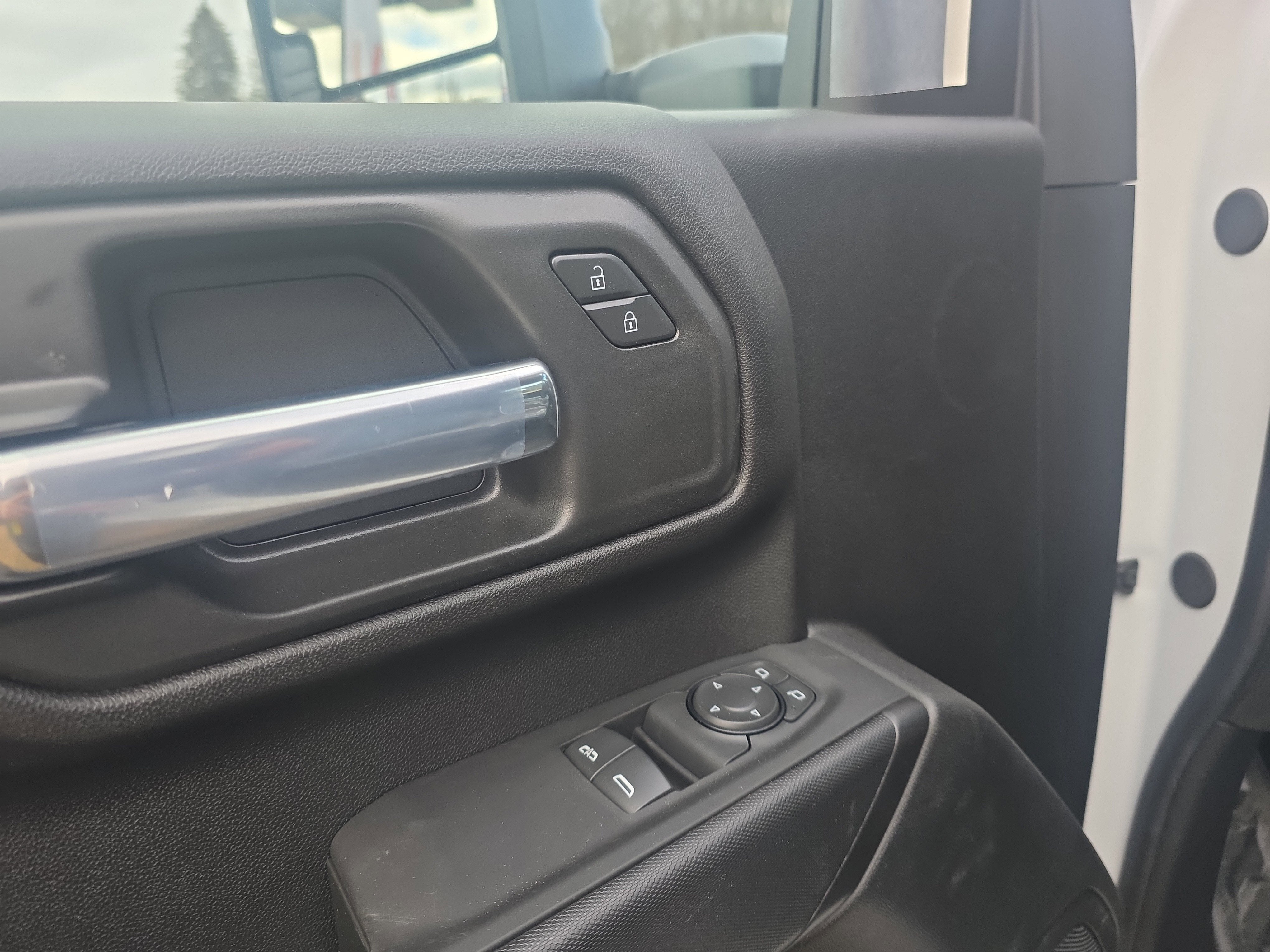 2026 GMC Sierra 3500 HD Chassis Cab Pro