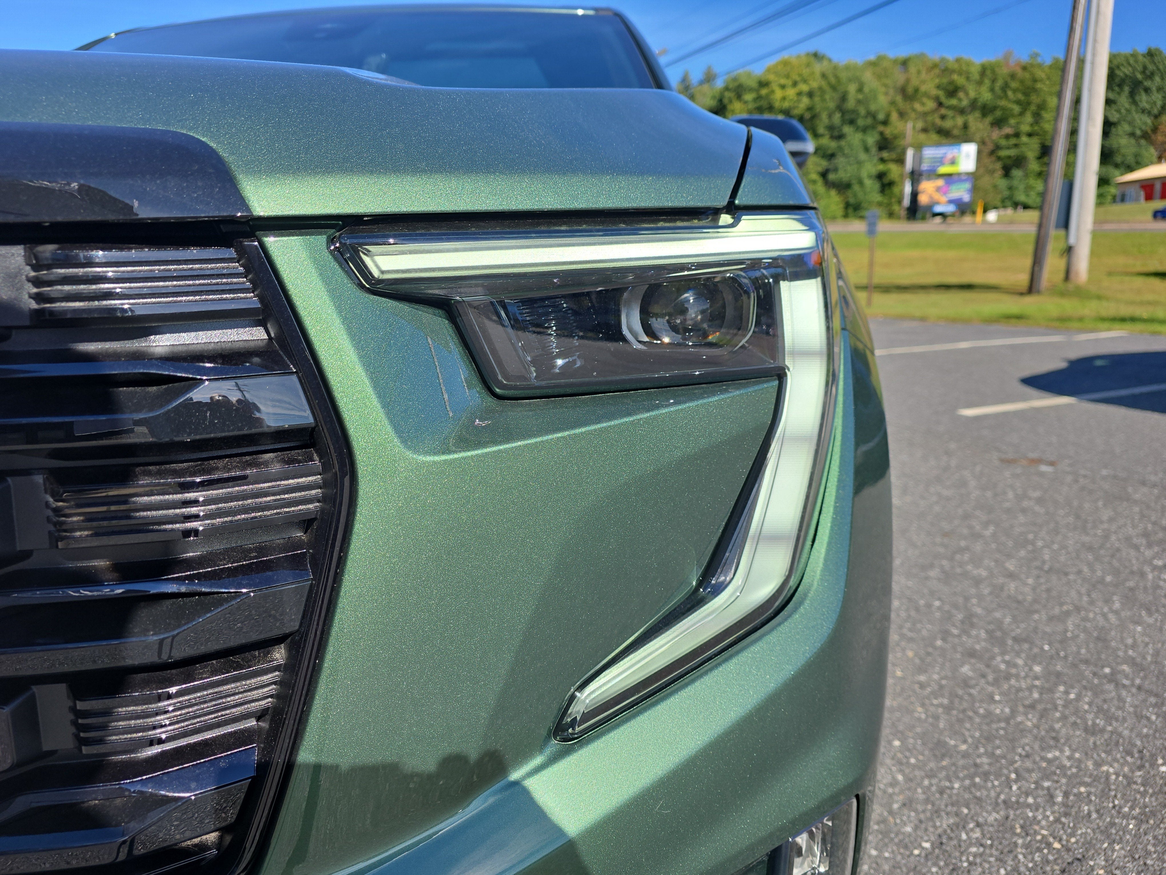 2027 GMC Acadia Elevation