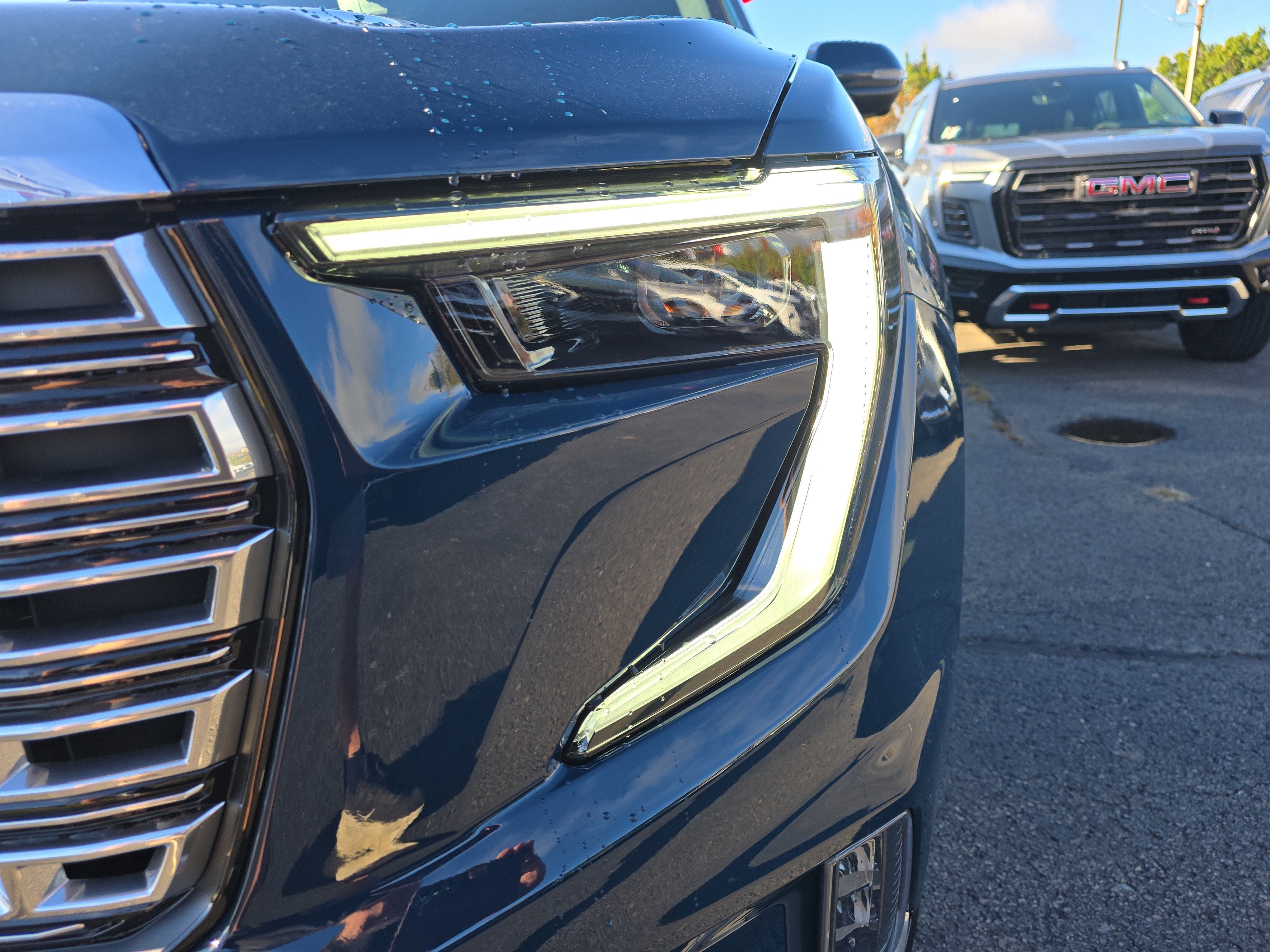 2027 GMC Acadia Denali
