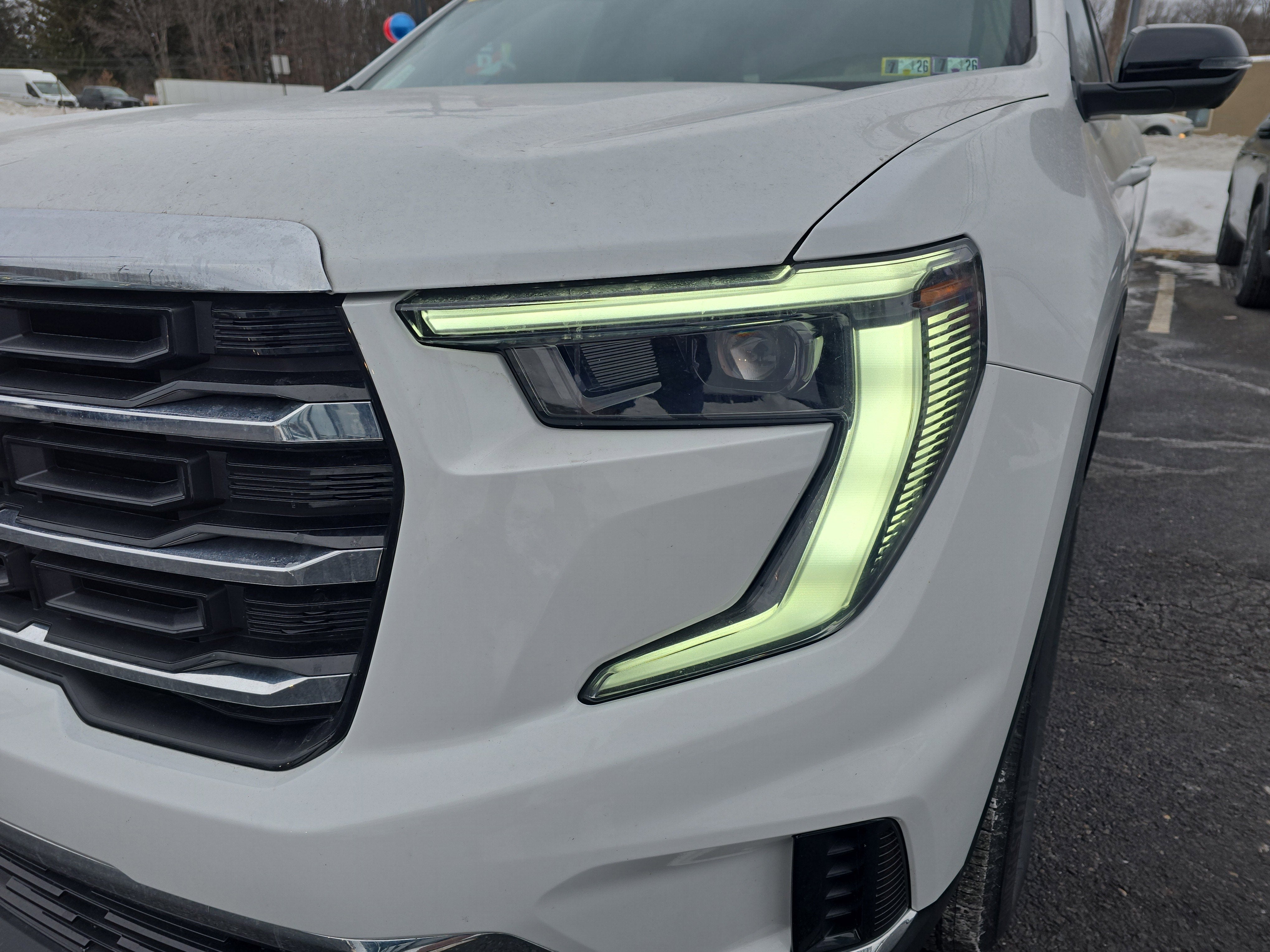 2025 GMC Acadia Elevation