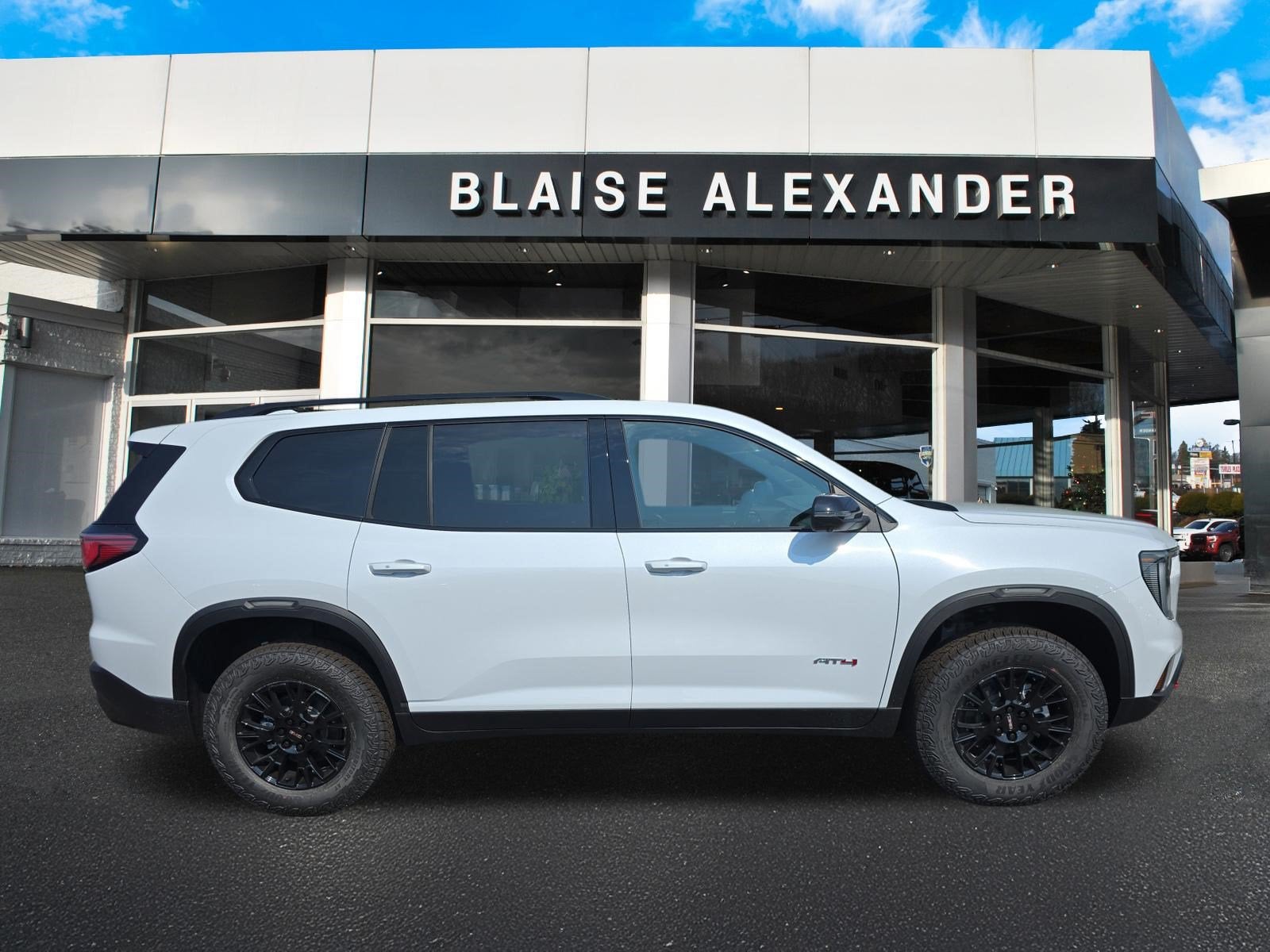 2026 GMC Acadia AT4