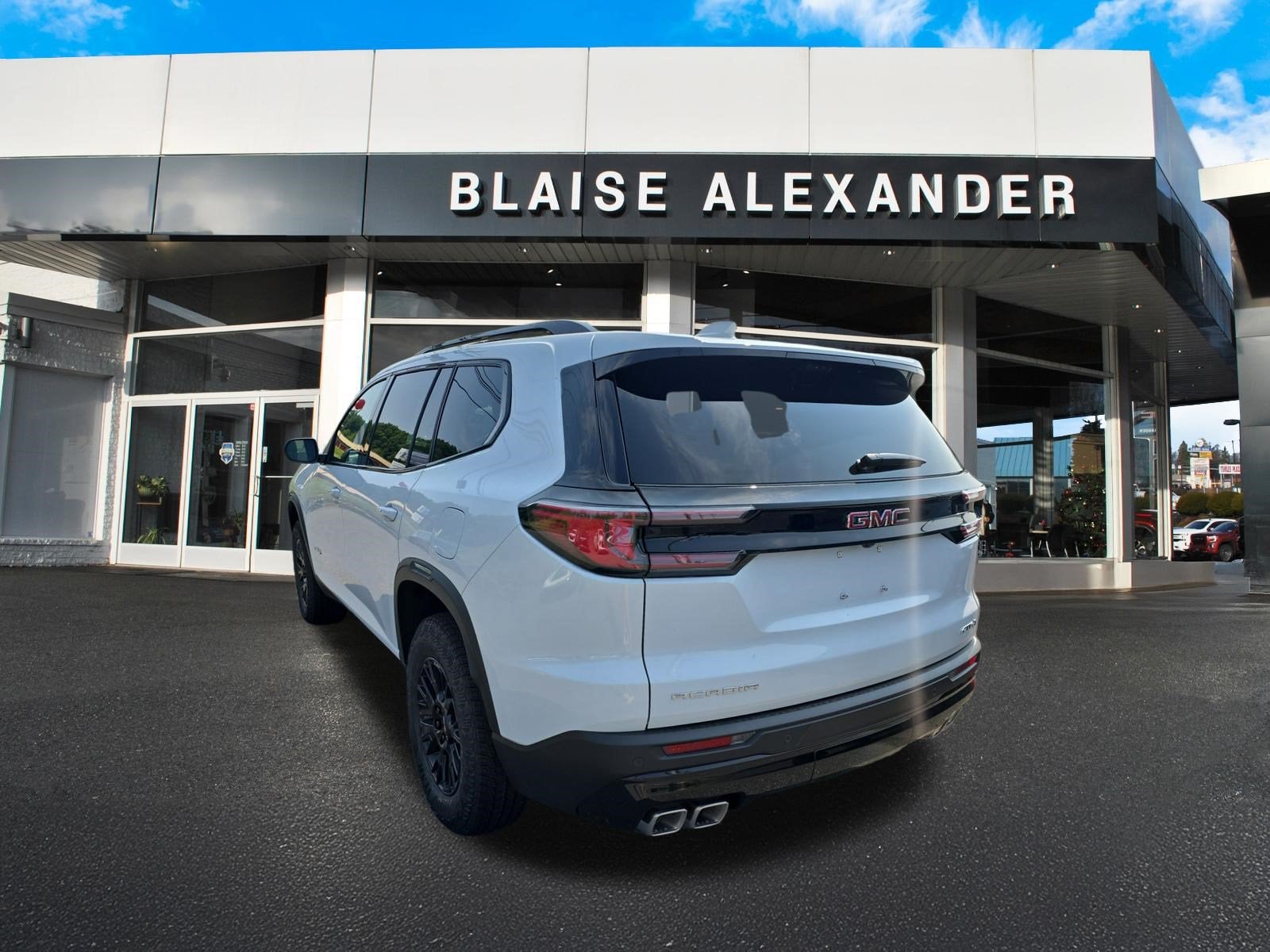 2026 GMC Acadia AT4