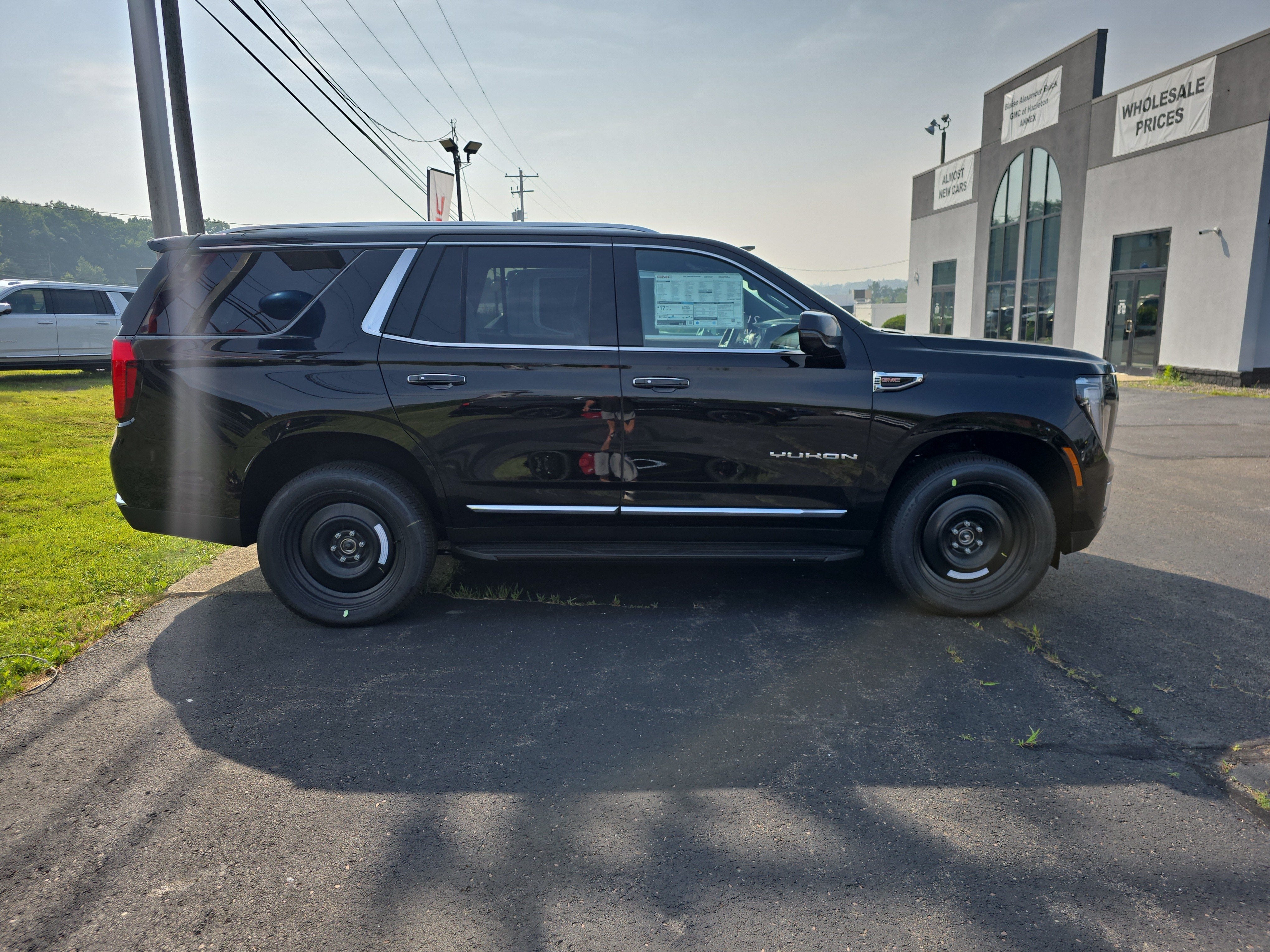 2026 GMC Yukon Elevation