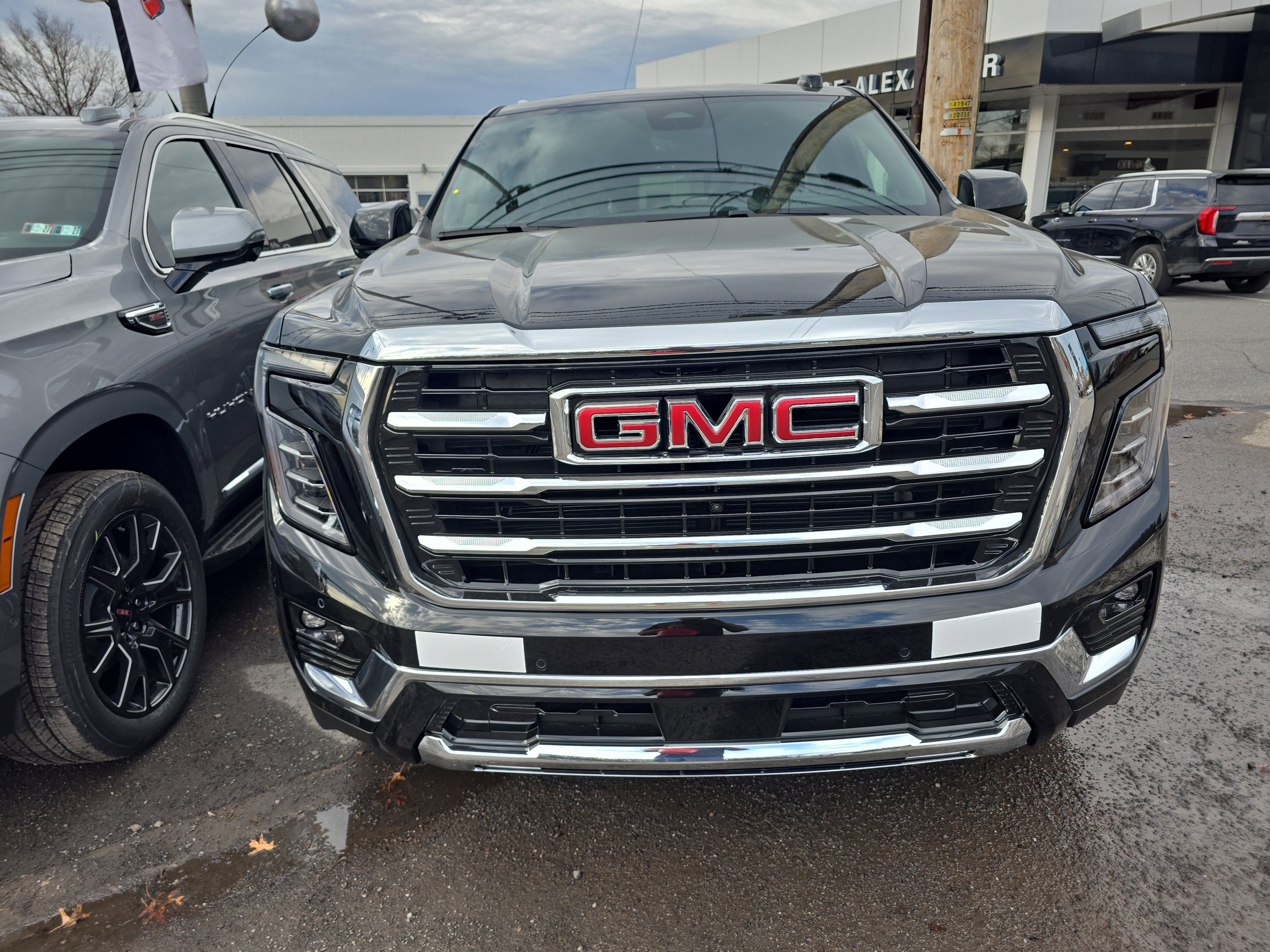 2026 GMC Yukon Elevation