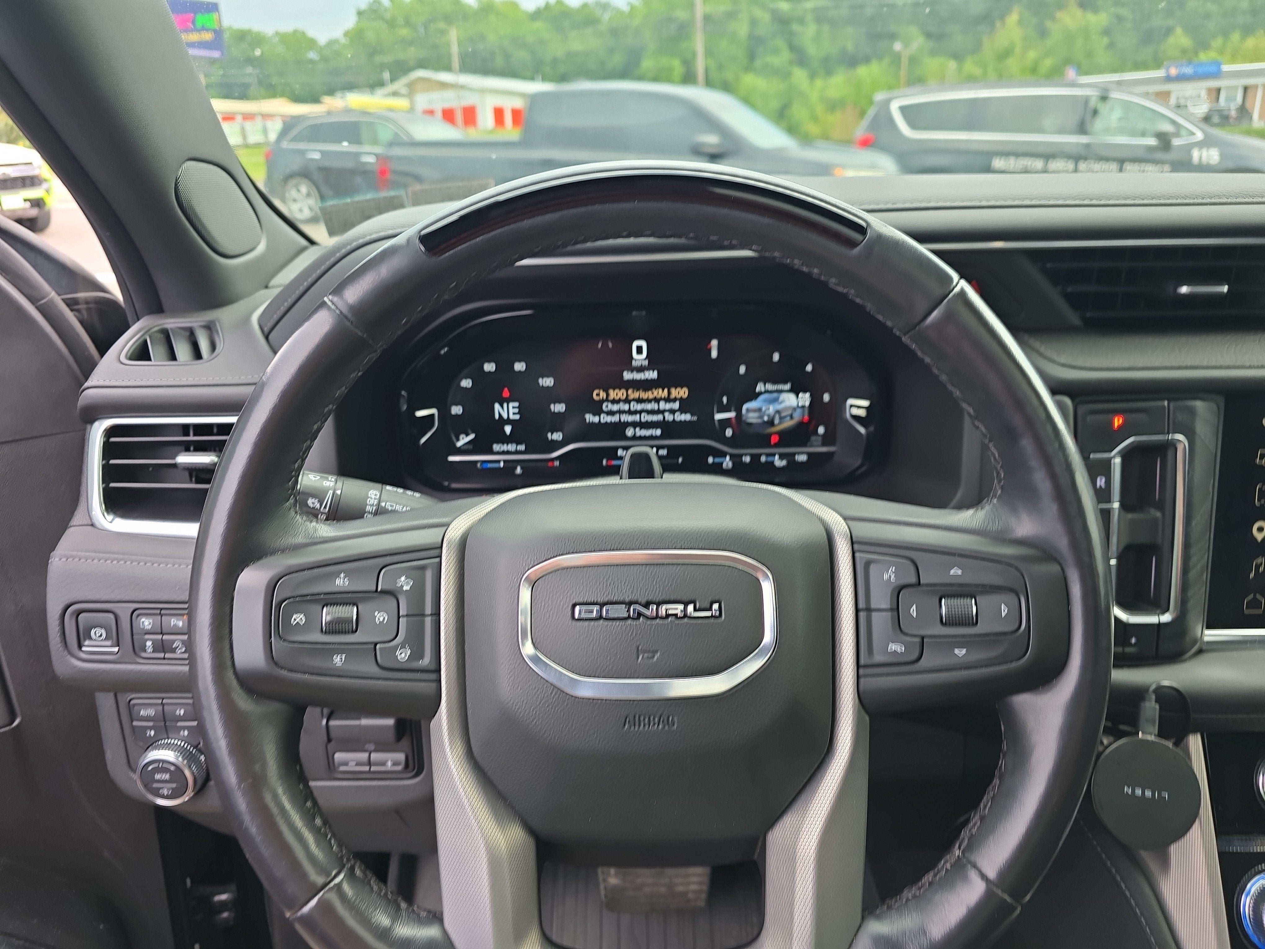 2023 GMC Yukon XL Denali