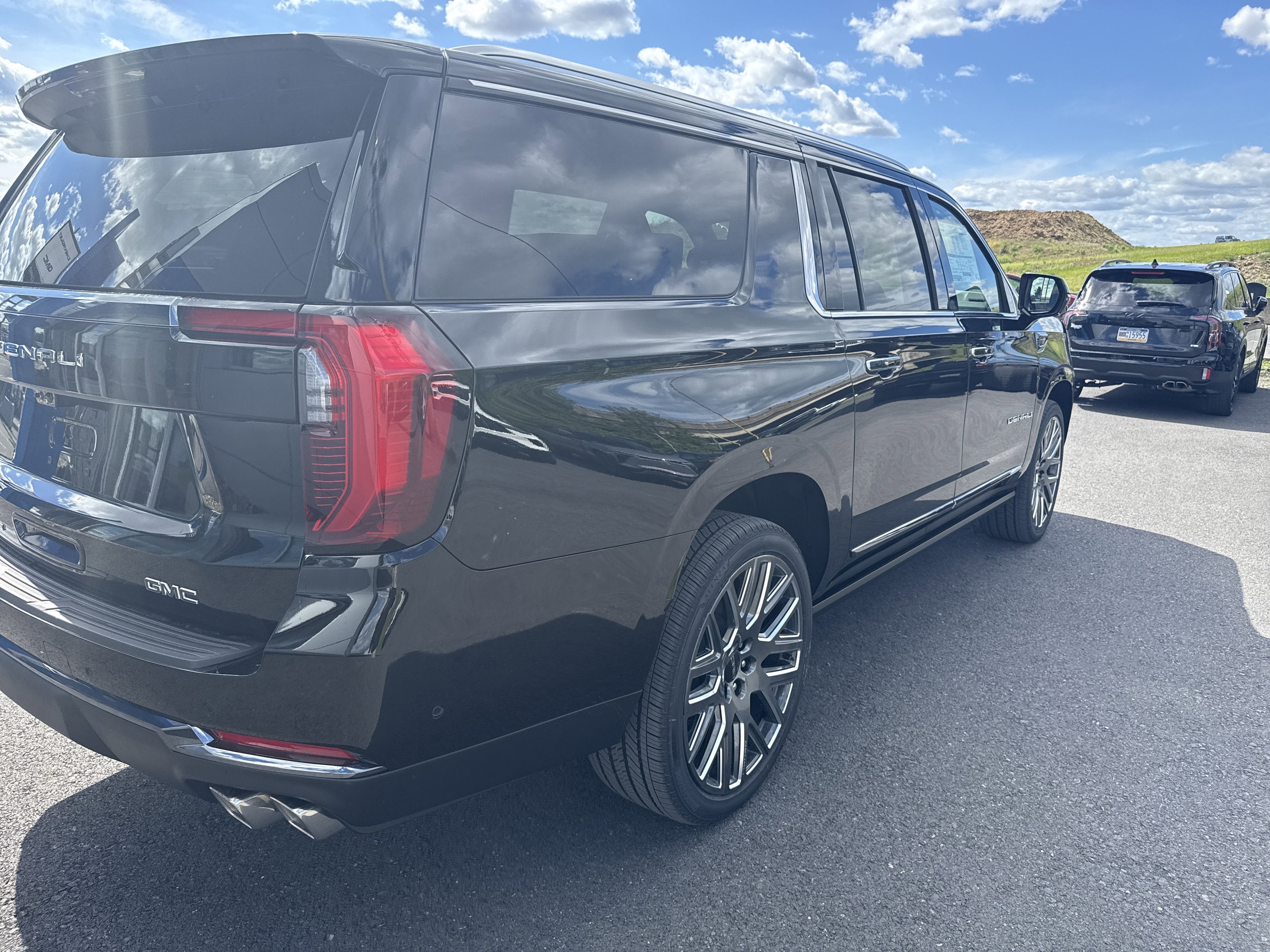 2026 GMC Yukon XL Denali Ultimate