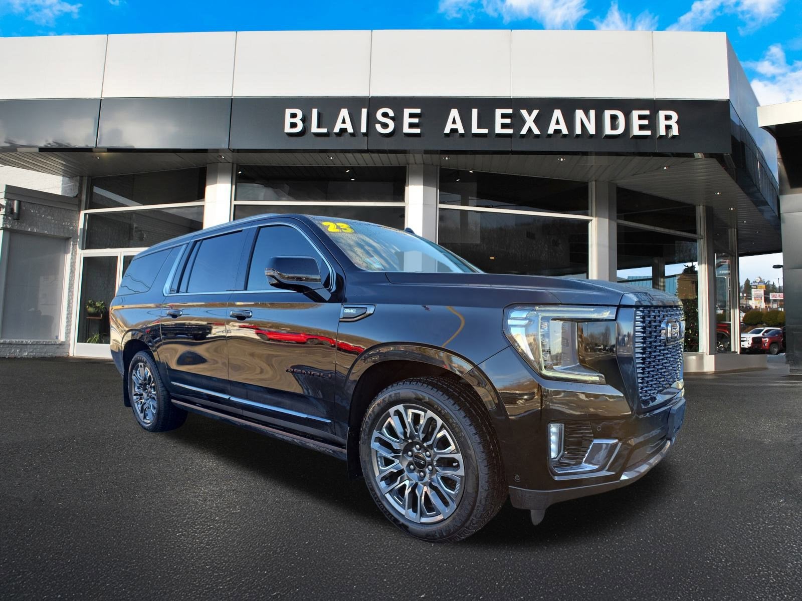 2023 GMC Yukon XL Denali Ultimate