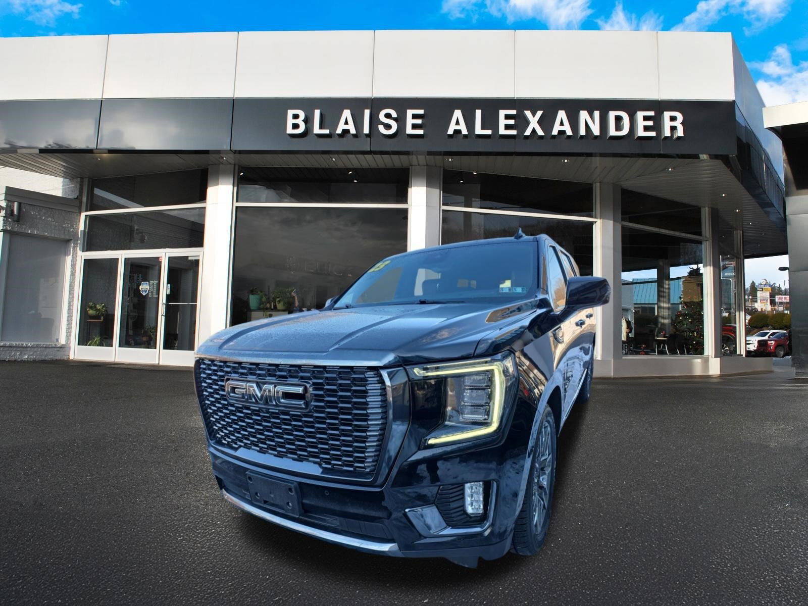 2023 GMC Yukon XL Denali Ultimate