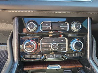 2023 GMC Yukon XL Denali Ultimate